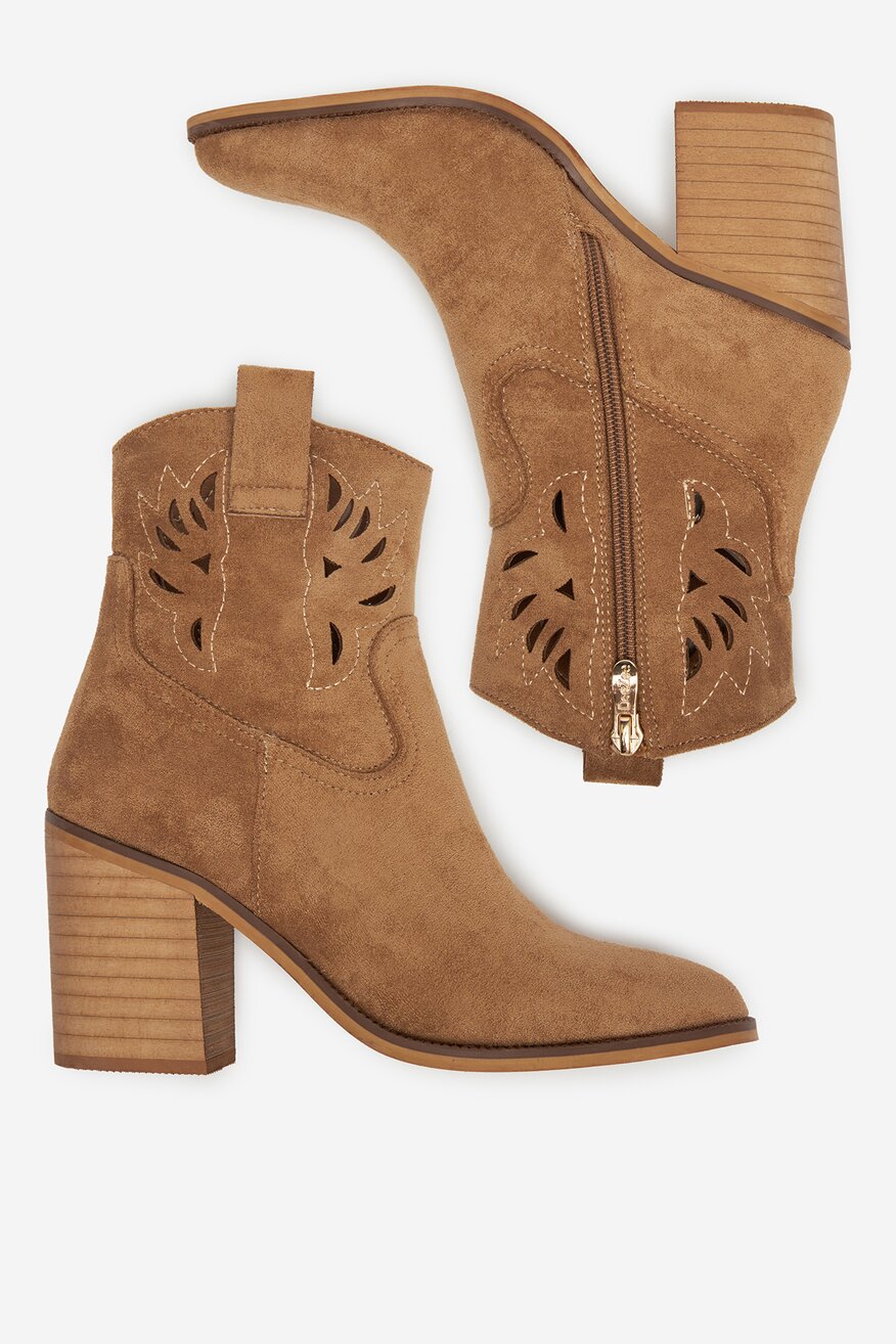 
                Боти DeeZee КАМЕЛ - 5906751066348