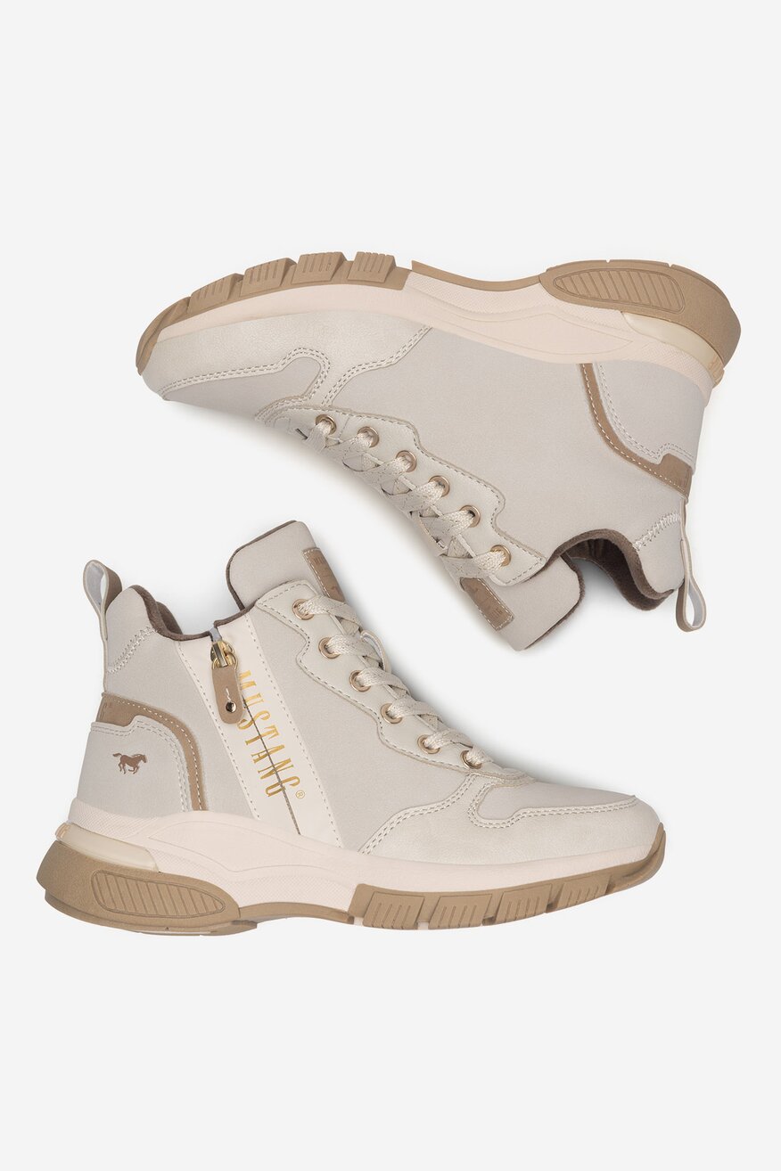 
                Боти Mustang БЯЛ - 5905588864455