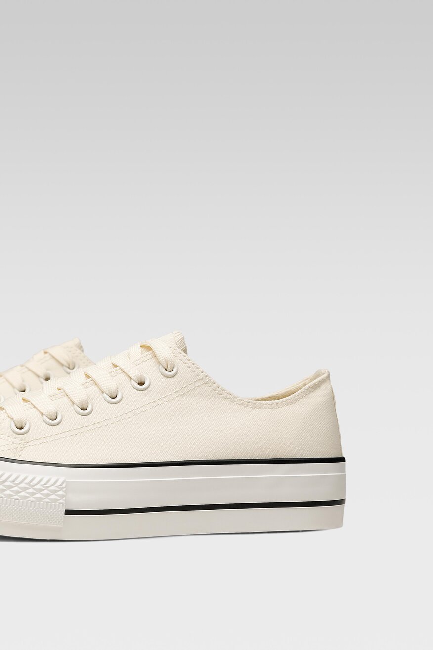 
                Jenny Fairy - Trampki na grubej podeszwie - 5904248250263