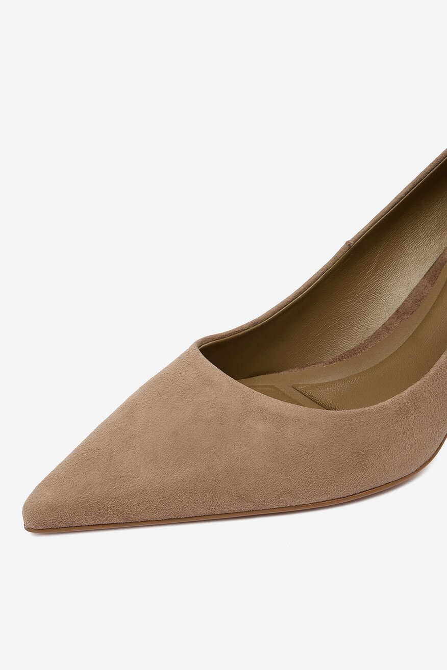 
                Körömcipő Gino Rossi BÉZS - 5906751837917