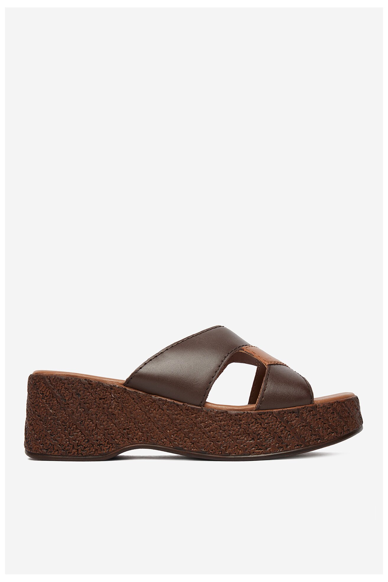 Шльопанець Lasocki CEO-WI23-AREMA-02 ВЕРБЛЮЖИЙ