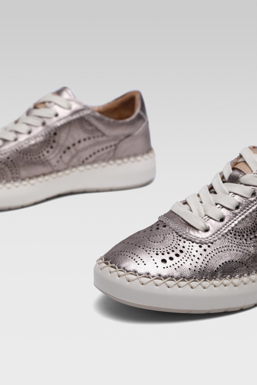 
                Pikolinos - Półbuty skórzane srebrne - 5904248219383