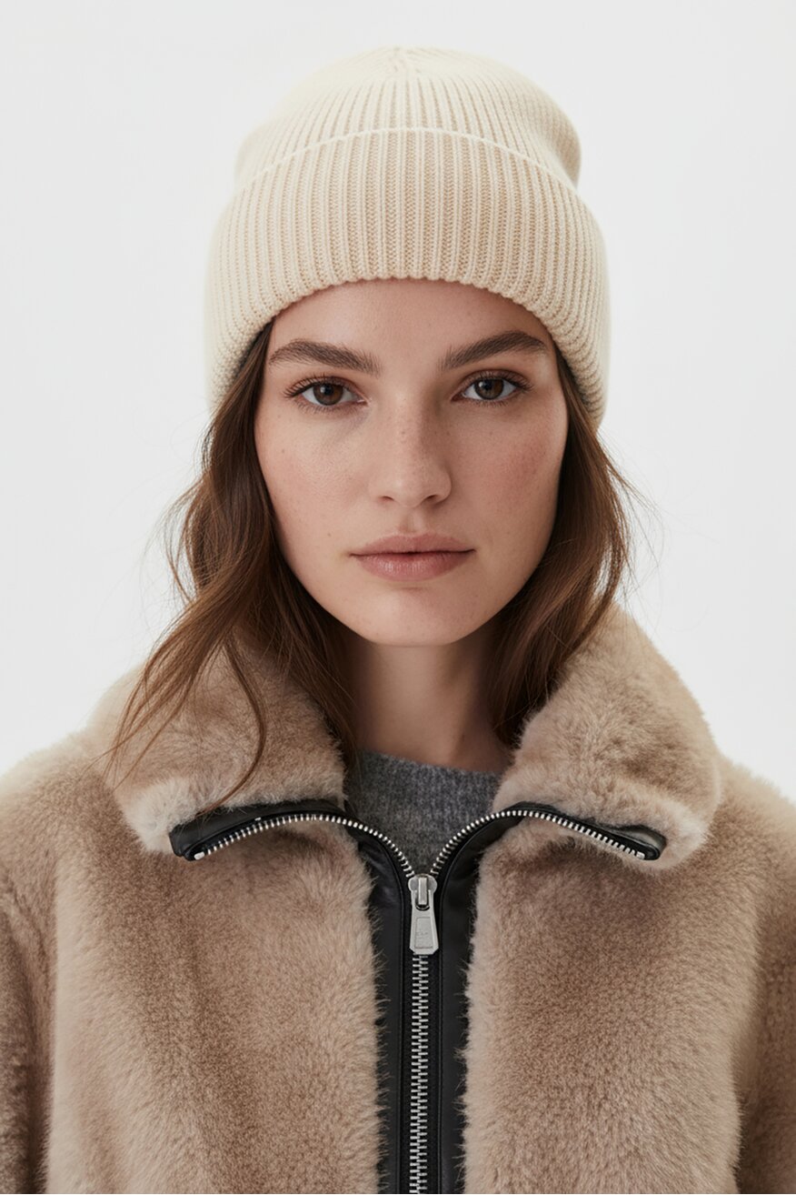 Női sapka NINE WEST FEHÉR - 5906751365472