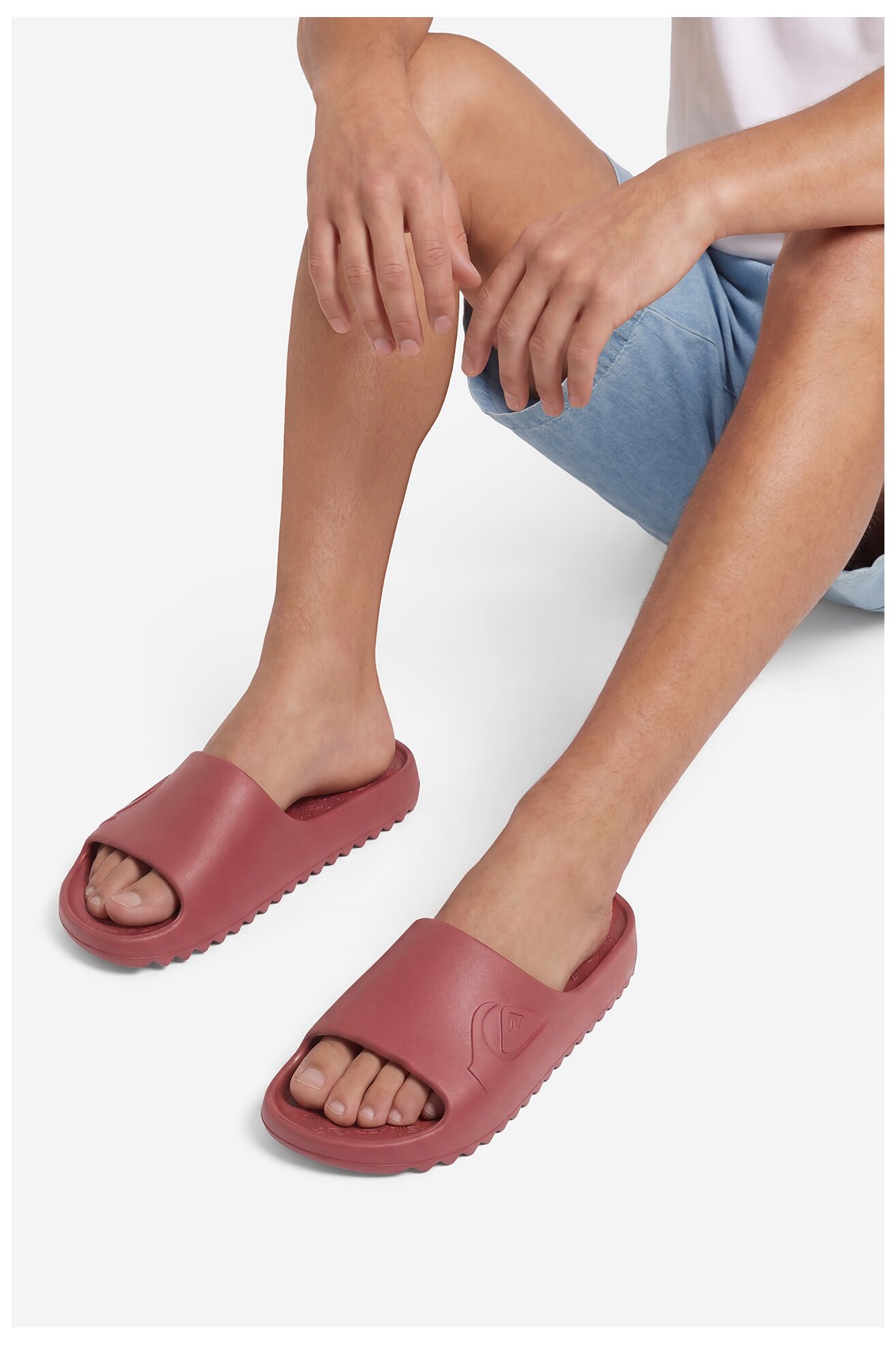 Klapki basenowe QUIKSILVER CEO-CLOUDBREAK CQ10007MRR Bordowy