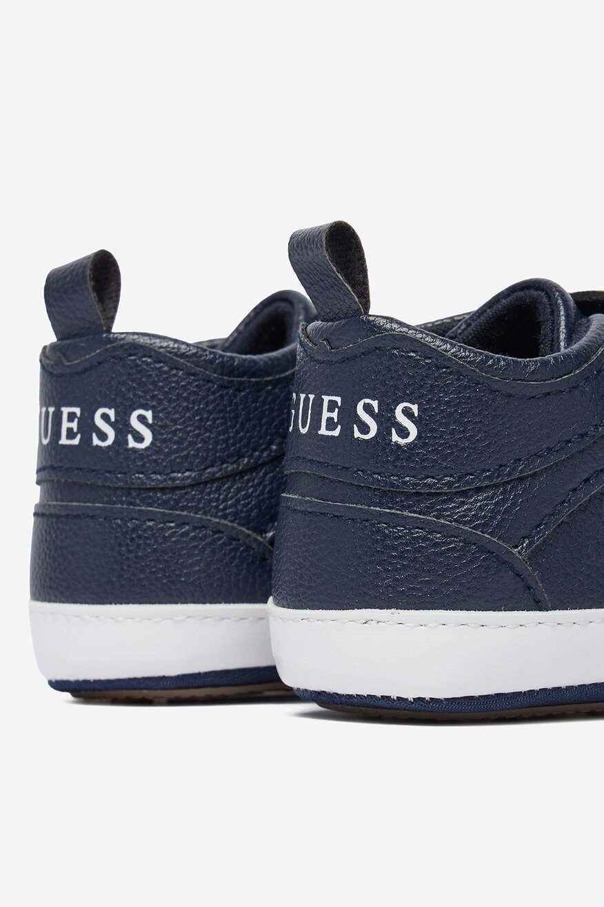 
                        Półbuty GUESS KIDS CEO-CM250725-11 Granatowy - 5906751742112