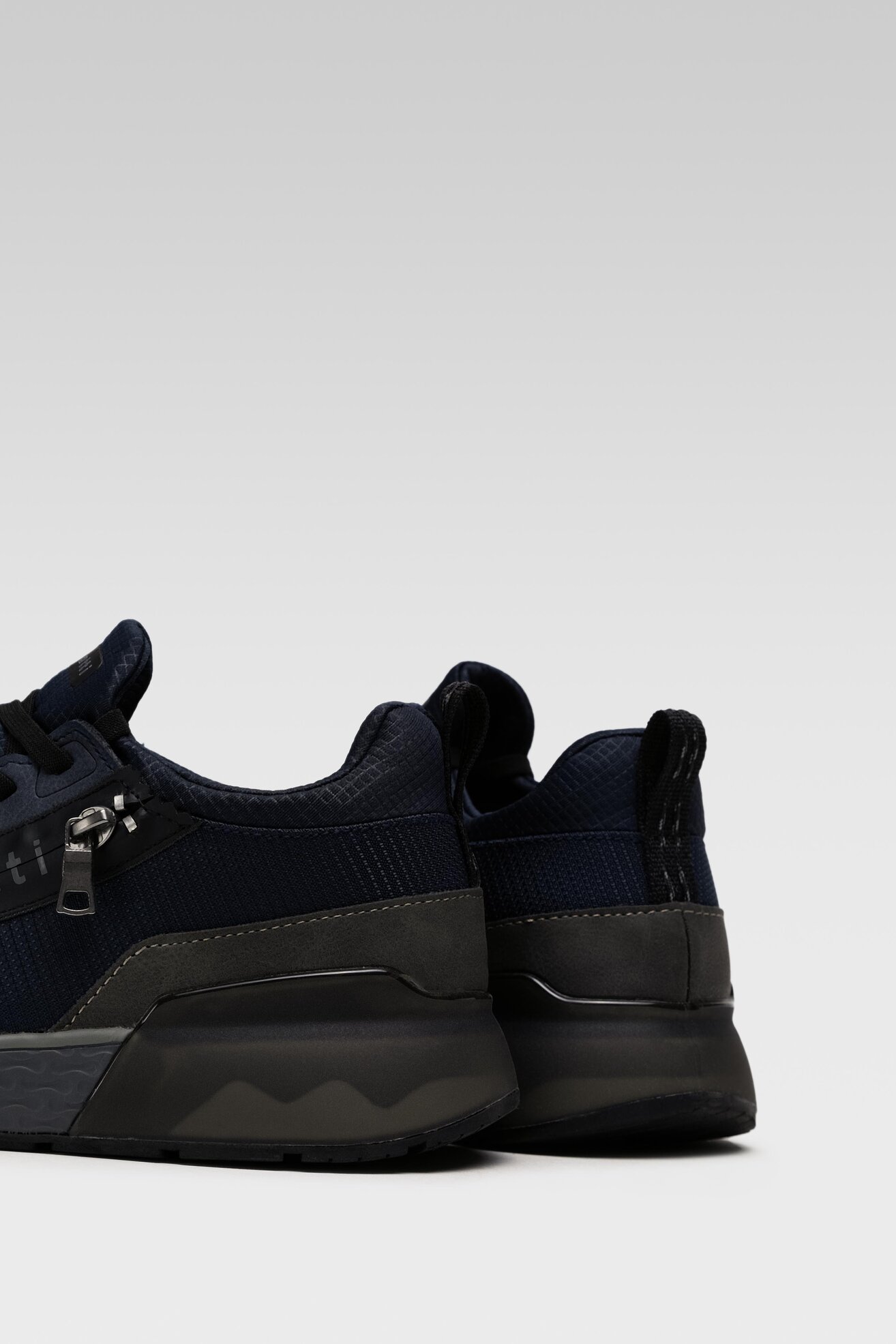 Sneakers Bugatti 342-A7160-6900-4100 Granatowy