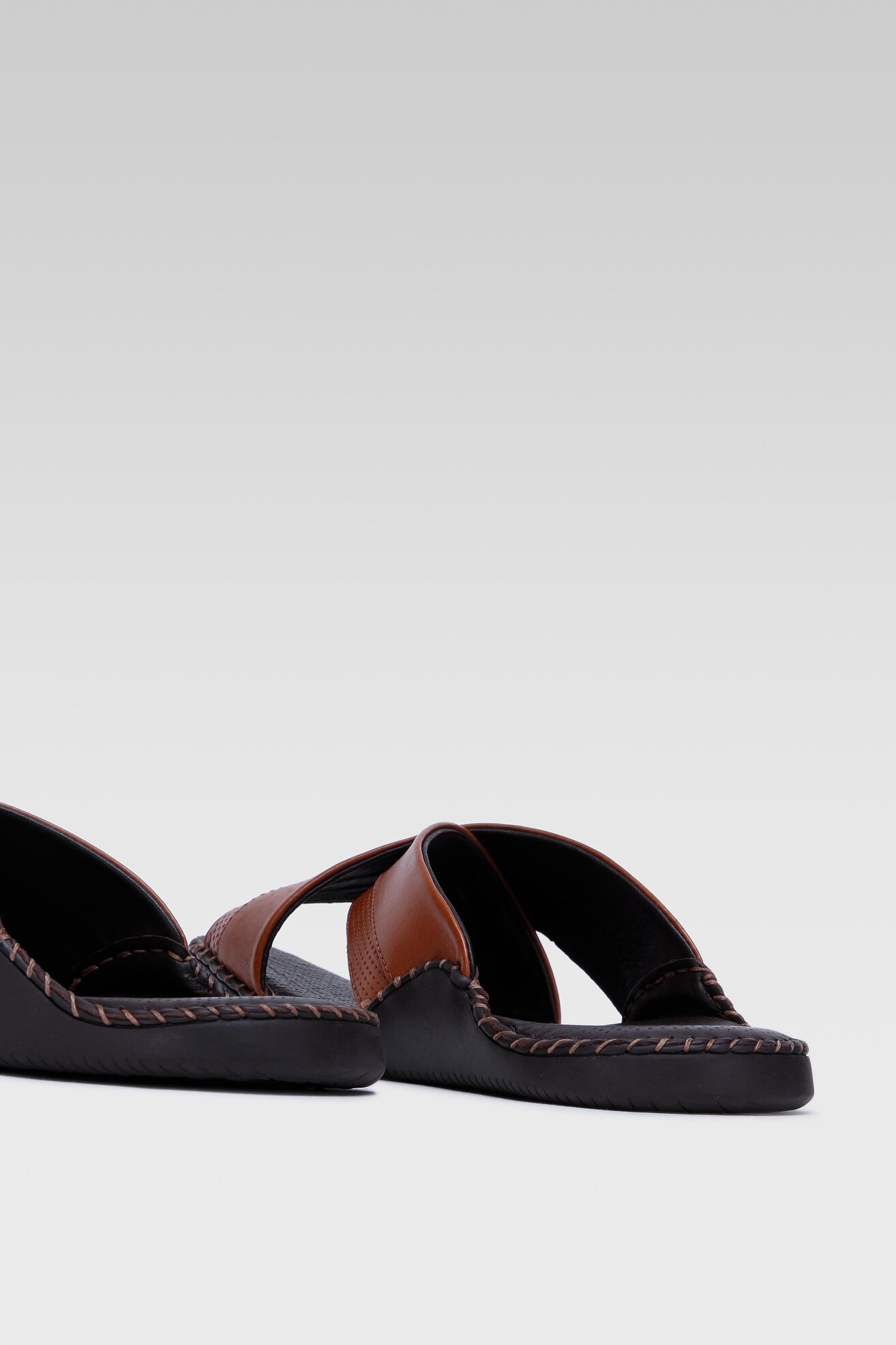 Klapki Lasocki for men 1855 Camel