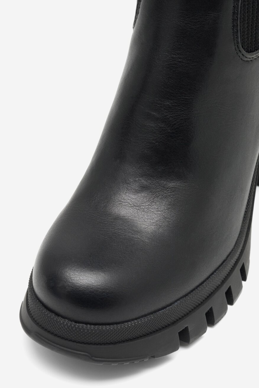 
                Čizme DeeZee CRNA - 5905588068129