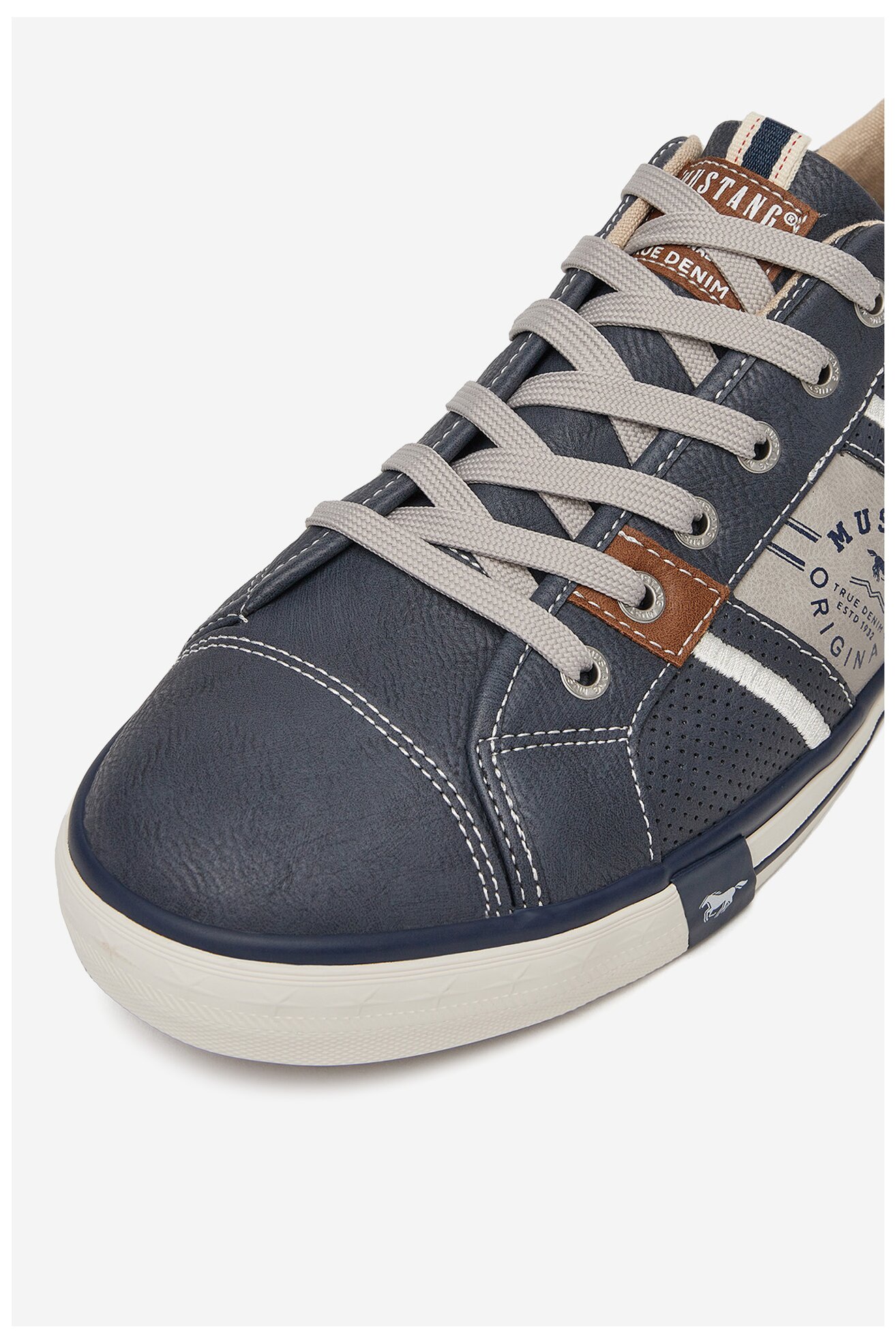 Półbuty Mustang 4072-317 Granatowy