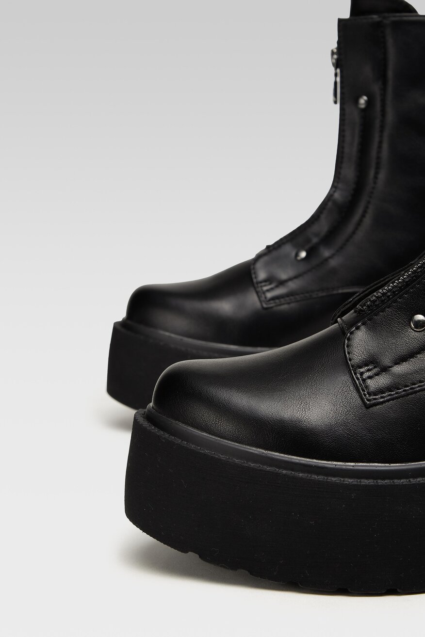 
                Jenny Fairy - Botki na platformie - 5904862256887