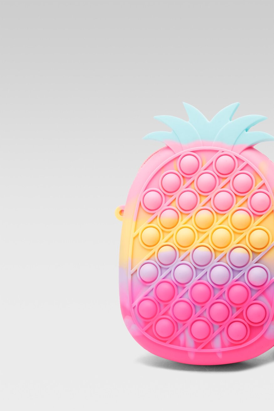 
                Privezak ACCCESSORIES ROZE - 5904862151526