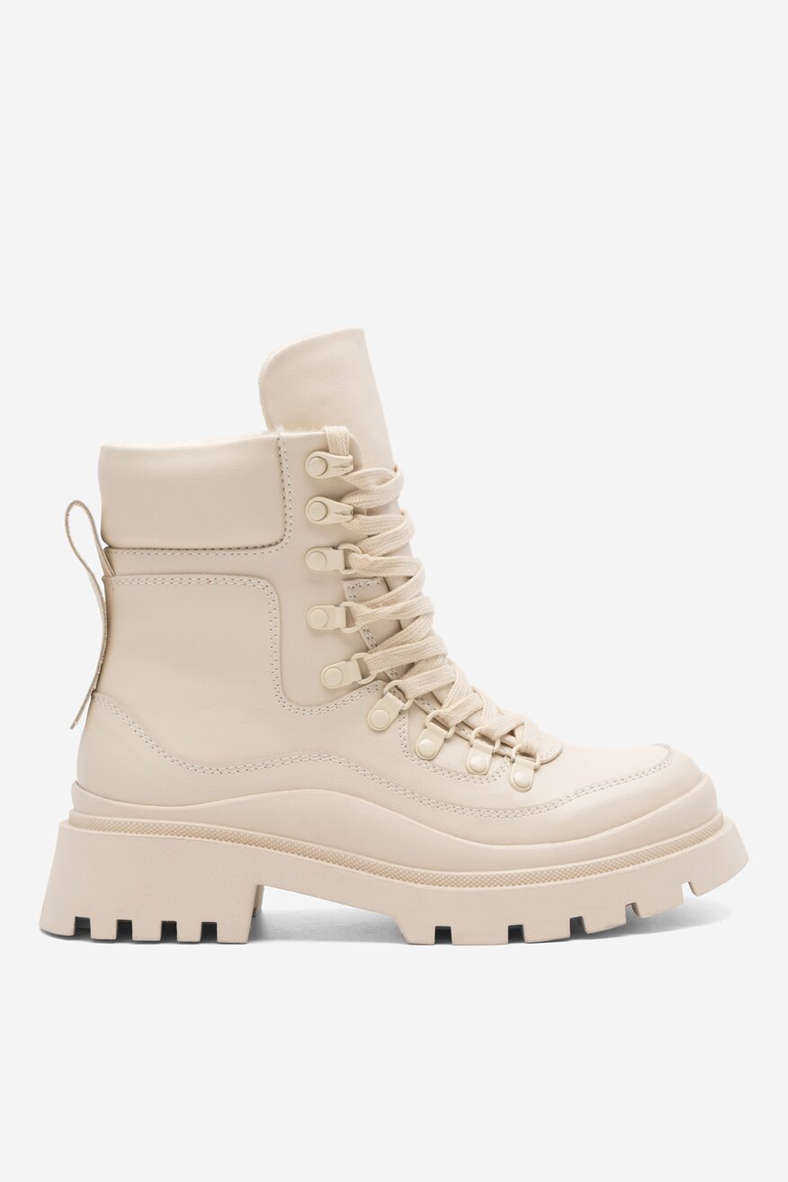 
                Черевики DeeZee БЕЖЕВИЙ - 5905588064213