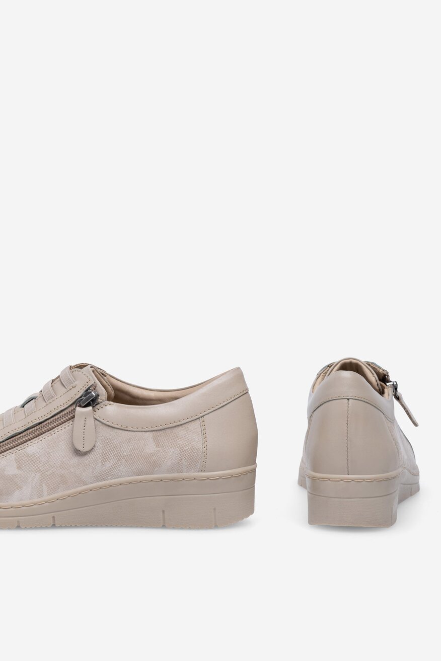 Go Soft - Półbuty skórzane na koturnie - 5905588384687