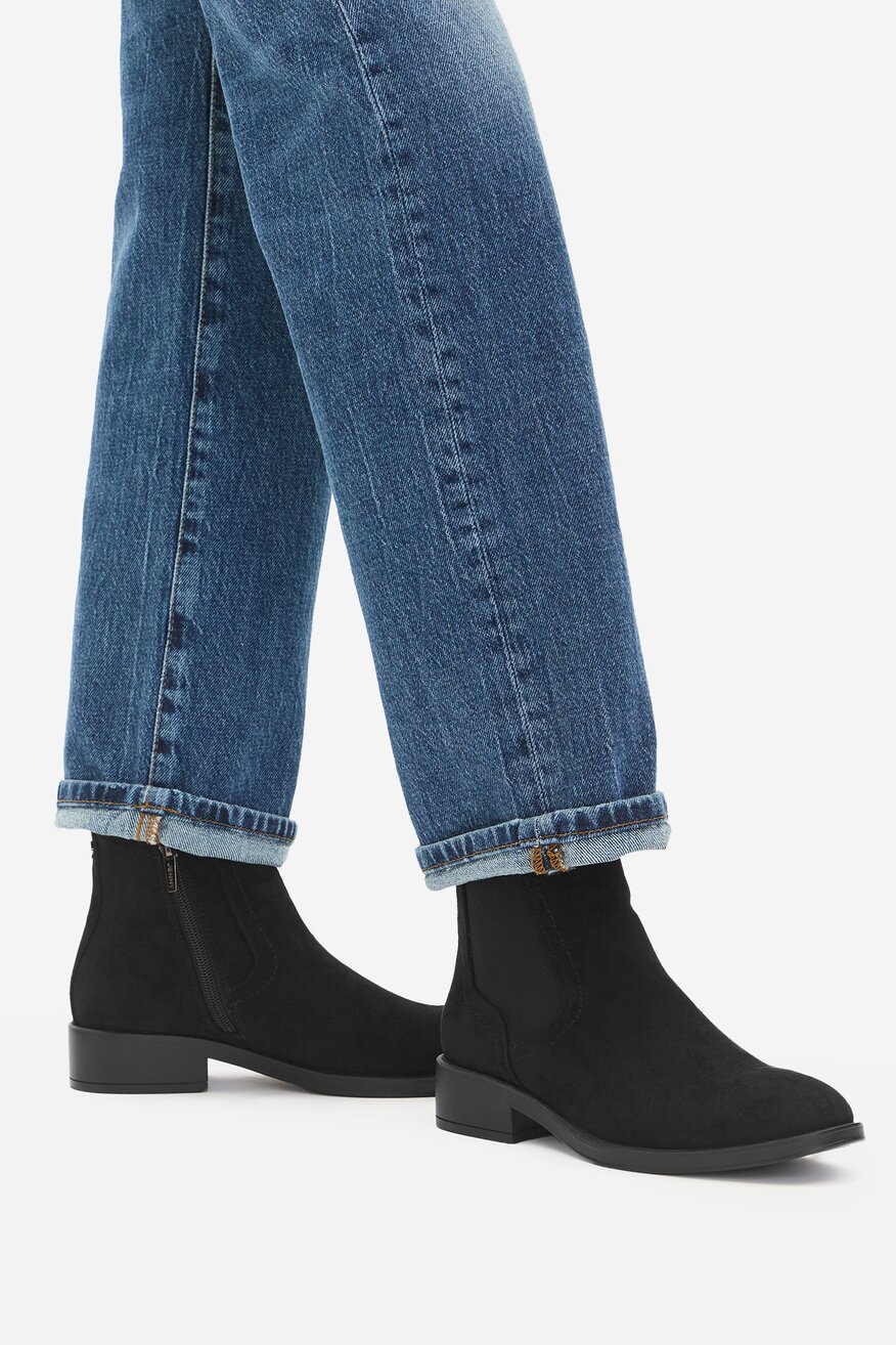 
                        Kratke čizme Jenny CEO-13556-T06 CRNA - 5906751406489