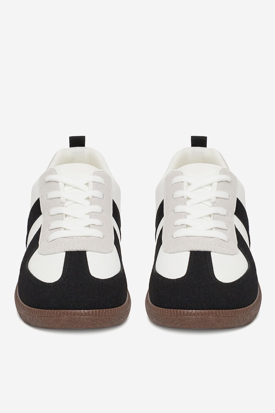 
                Tornacipő DeeZee FEKETE - 5904410883893