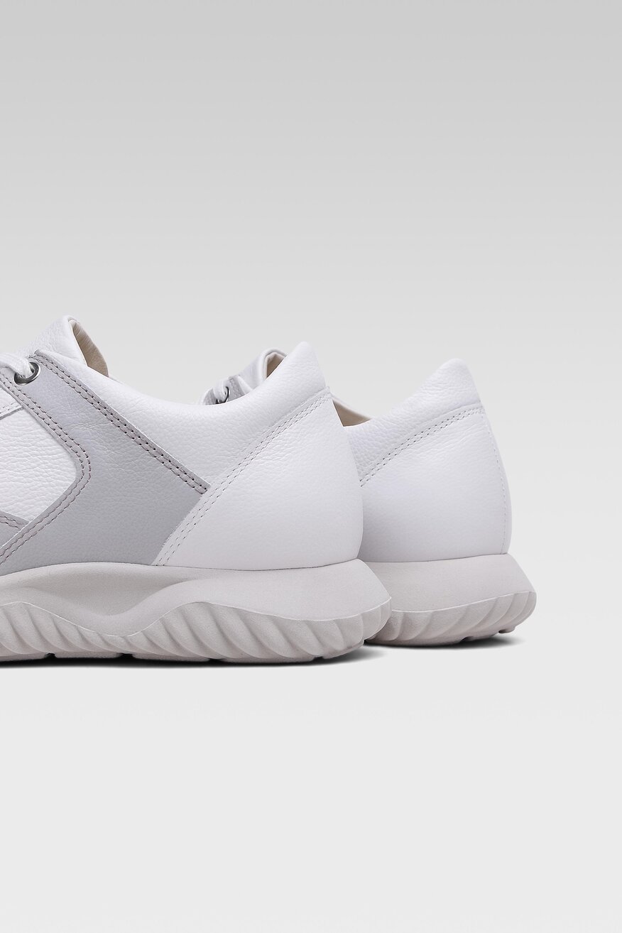 
                Lasocki - Sneakersy skórzane - 5904248455316