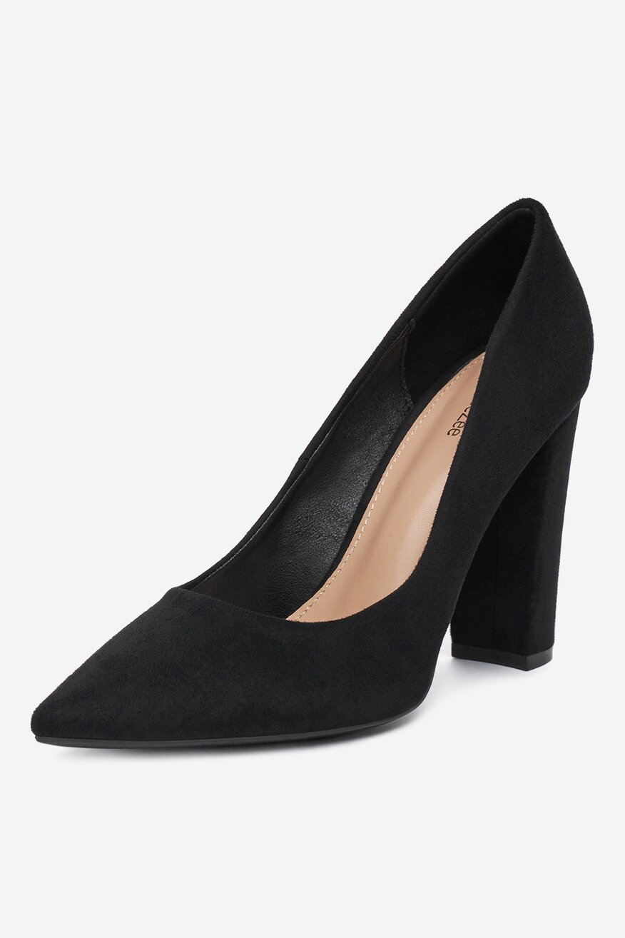 
                Körömcipő DeeZee FEKETE - 5904410702453