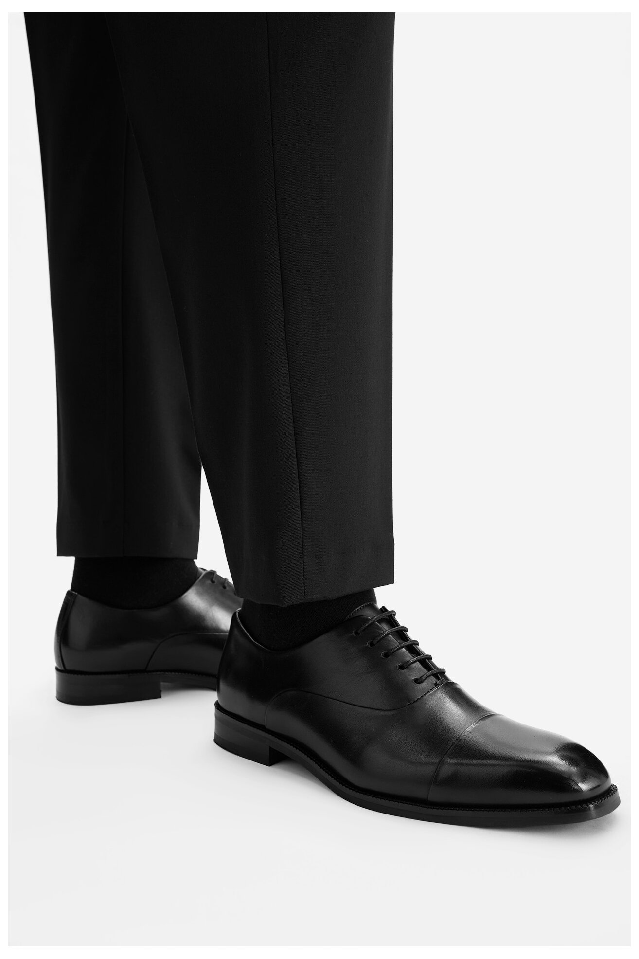 Половинки обувки Gino Rossi CEO-RICARDO-01 MI08 ЧЕРЕН