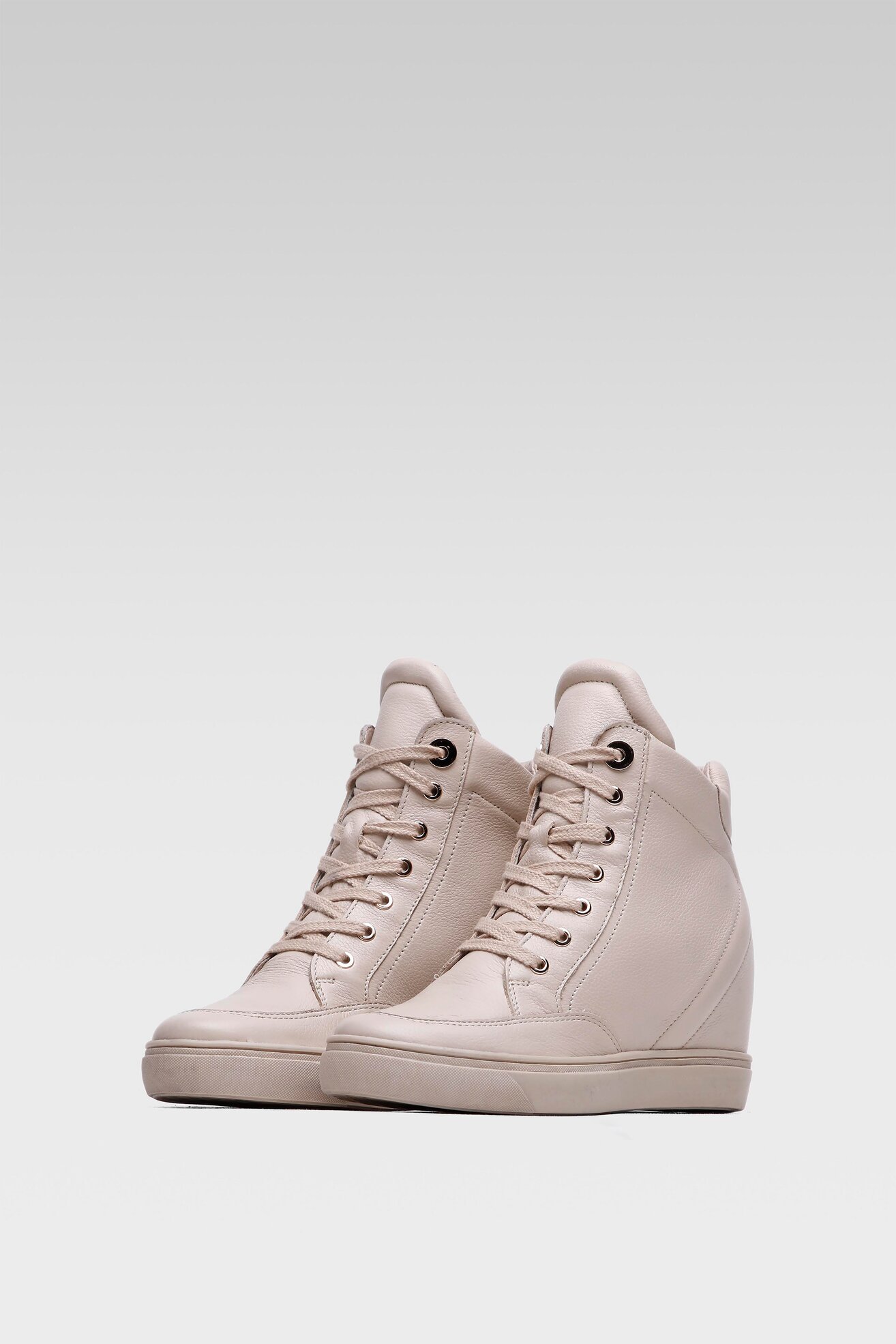 Trzewiki Badura FAMA2-03 Beżowy