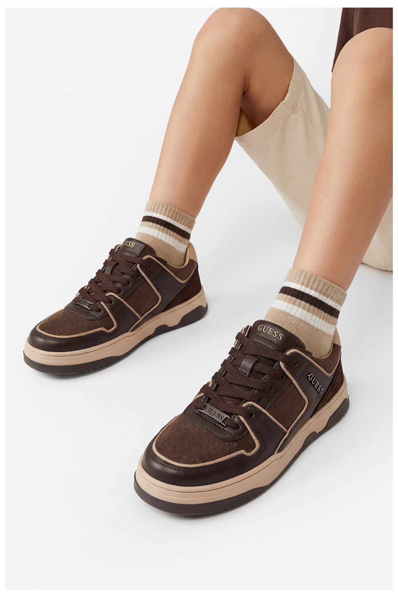 Кросівки GUESS CEO-BI12-CAROL-02 КОРИЧНЕВИЙ