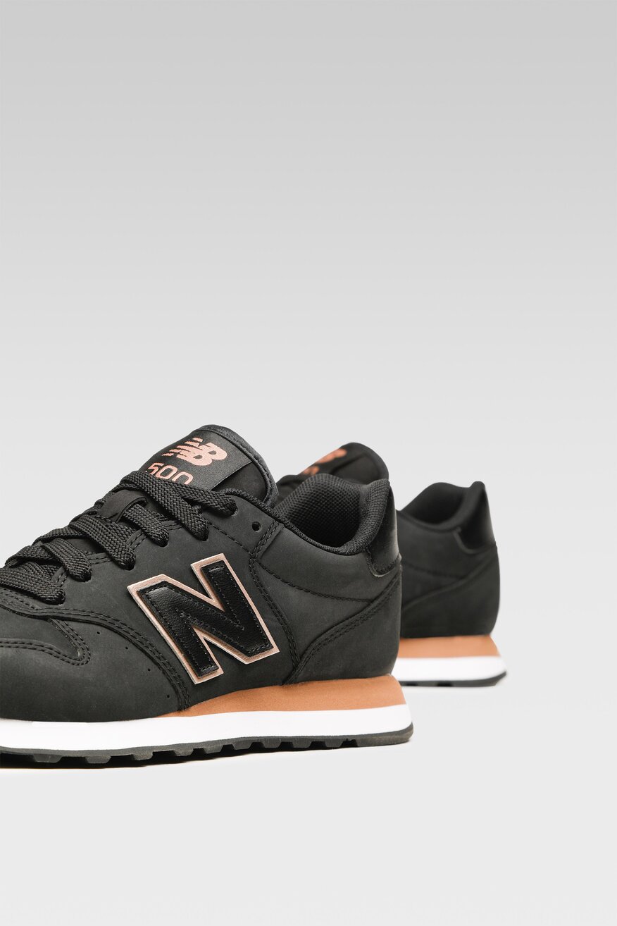 
                New Balance - Obuwie sportowe czarne sznurowane - 5903698813059