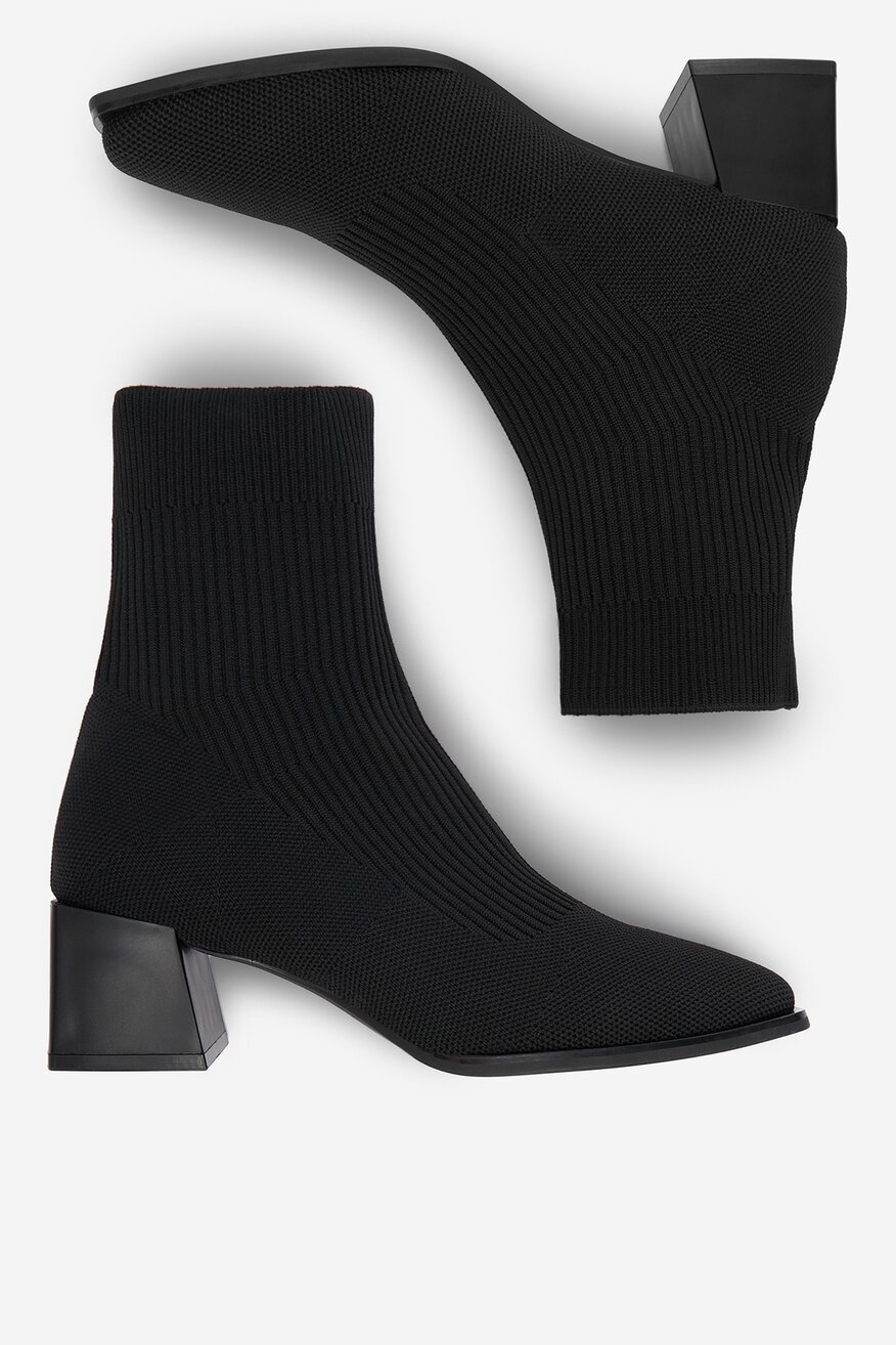 
                Ghete DeeZee NEGRU - 5904410889109