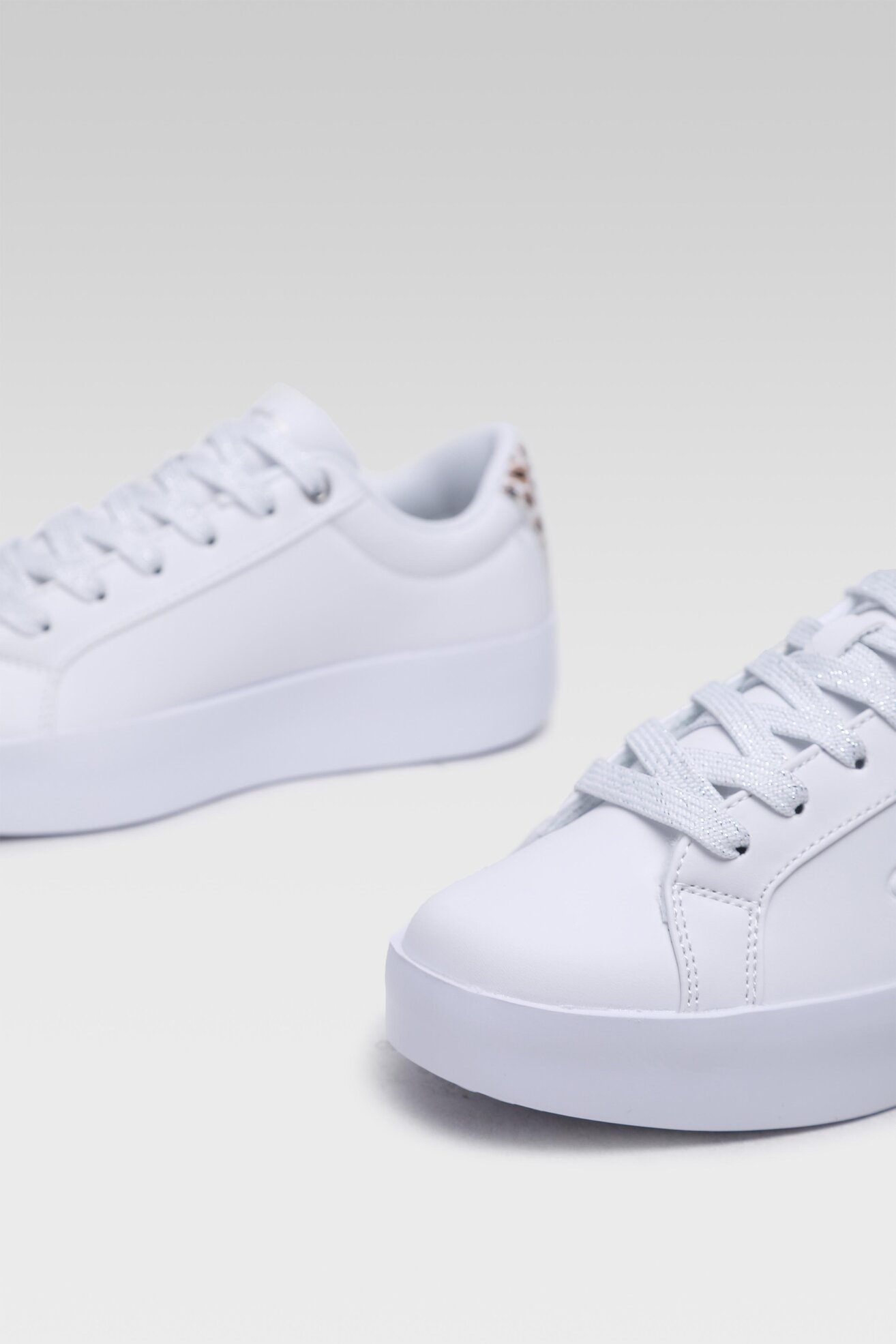 Obuwie sportowe Champion CONTEA S11314-WW006 Biały