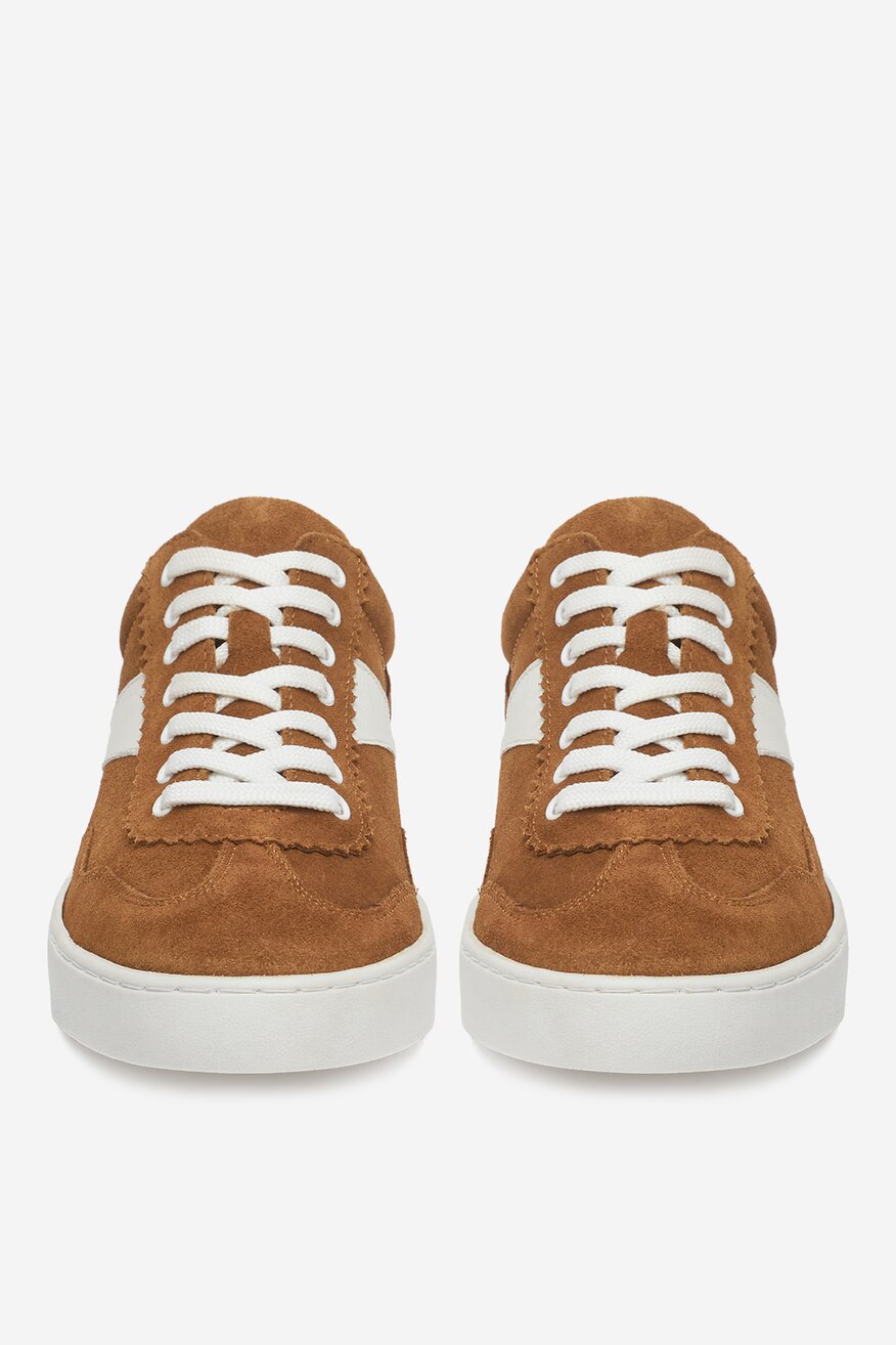 
                Tornacipő Lasocki CAMEL - 5903698178004