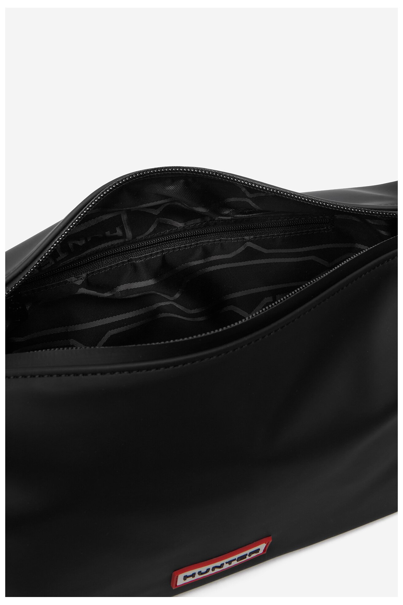 Kosmetyczka HUNTER CWBEO-HTR-U1-005-SS26 Czarny