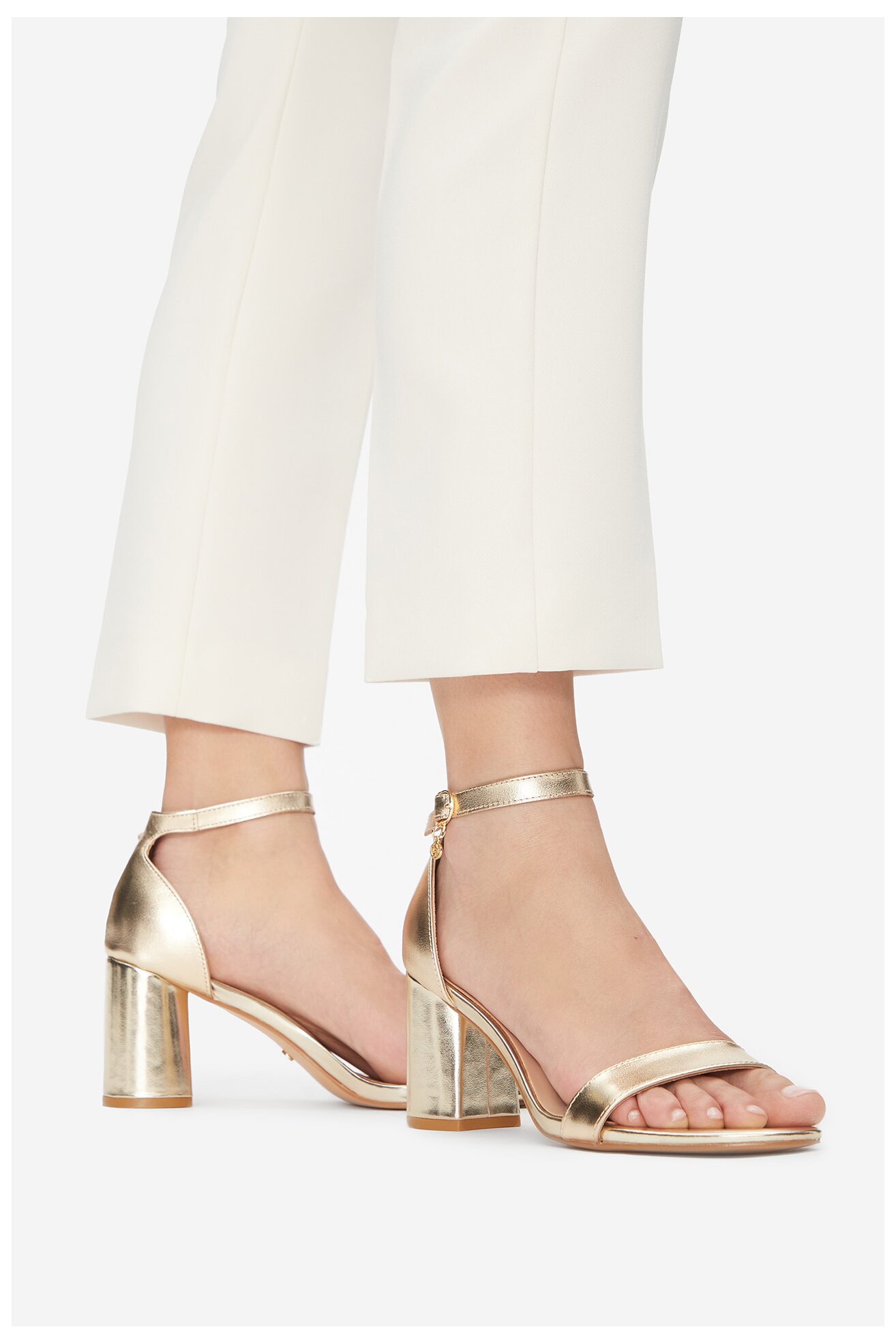 Sandały Lasocki POLT WYL3402-4ZA Złoty