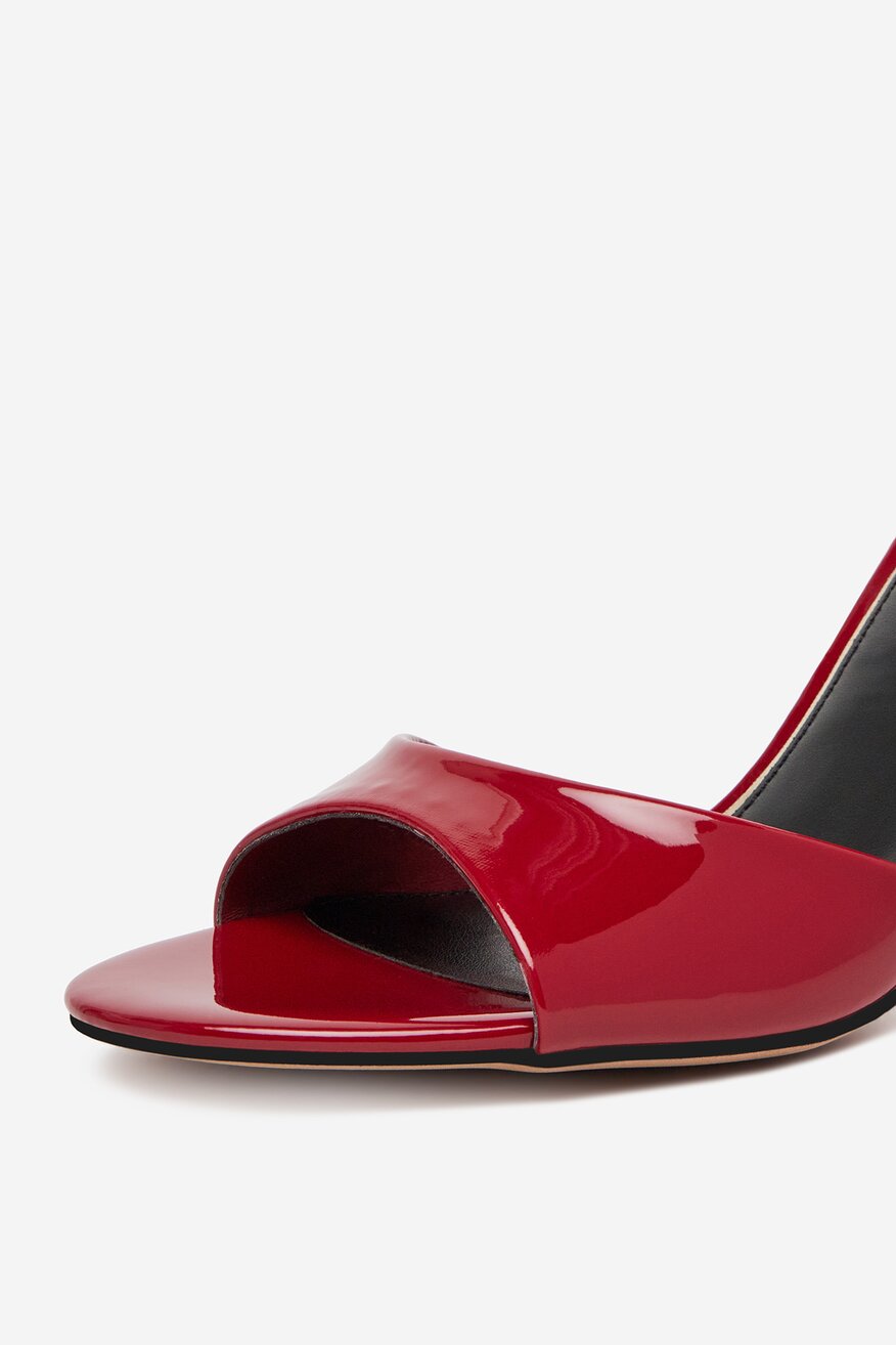 
                NINE WEST - Sandały na szpilce - 5906751037676