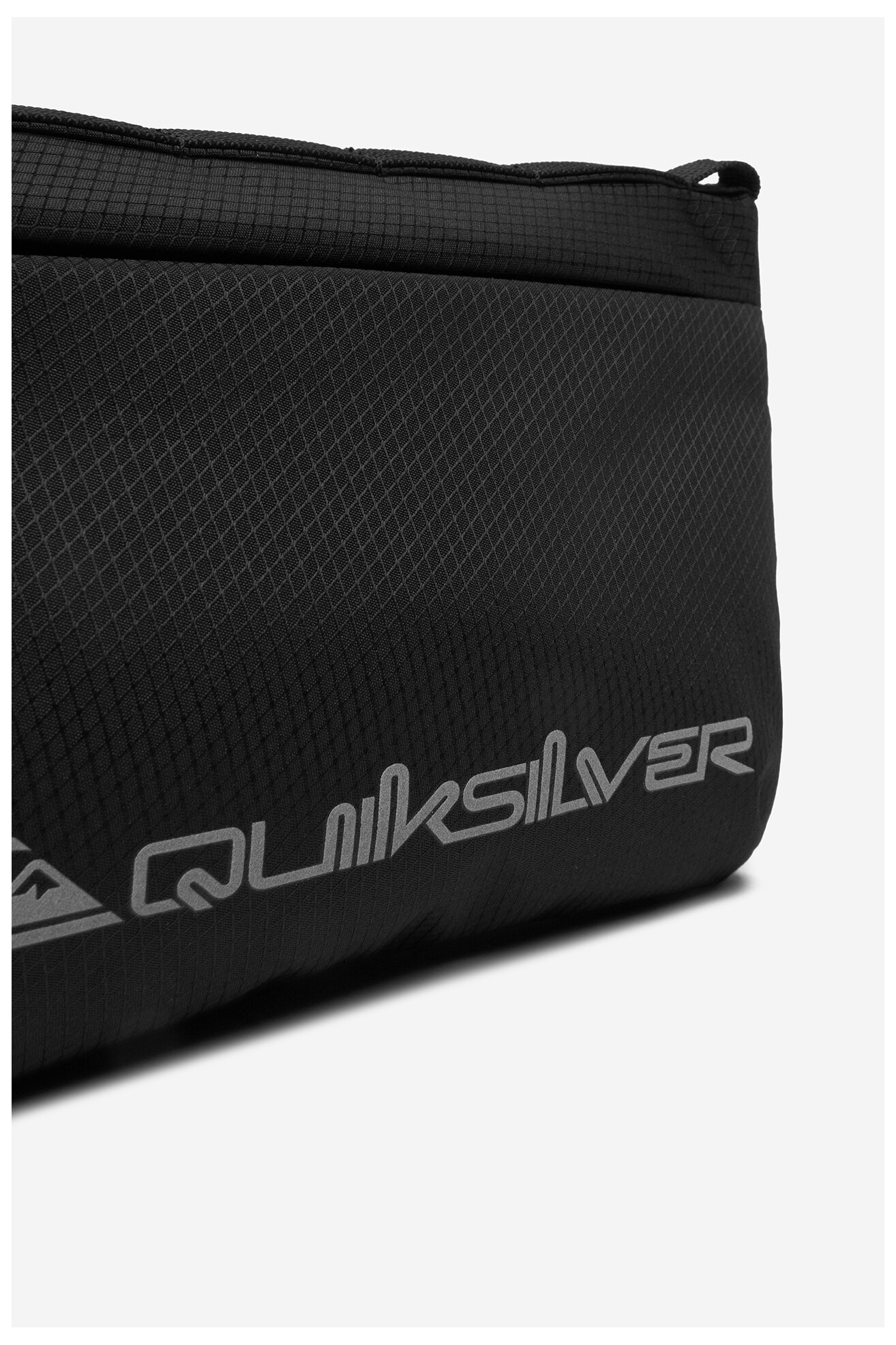 Дамска чанта QUIKSILVER CEOWB-QUIC-F-003-09 ЧЕРЕН