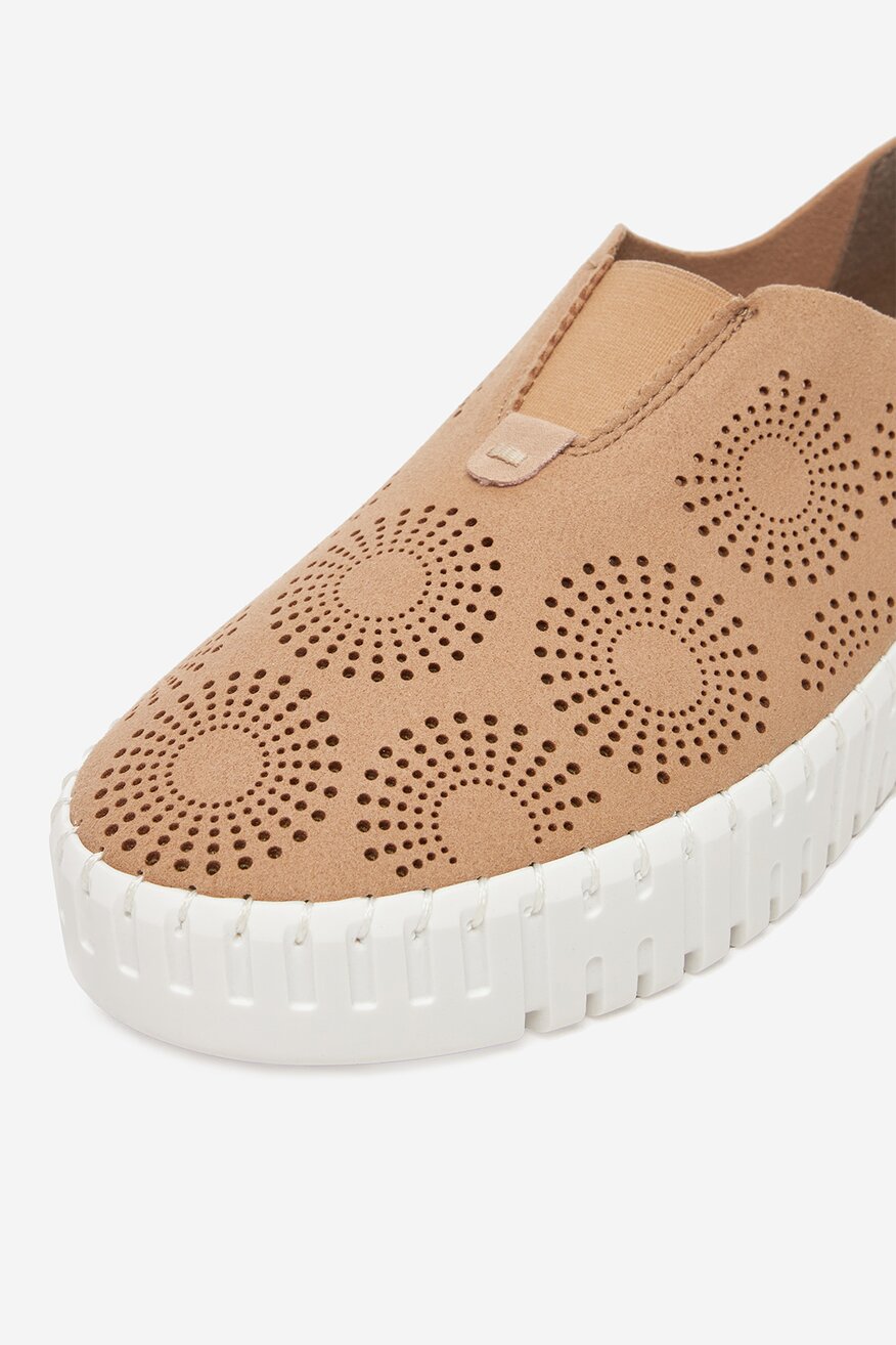 
                Félcipő Rieker SÖTÉTBÉZS - 2230078417341