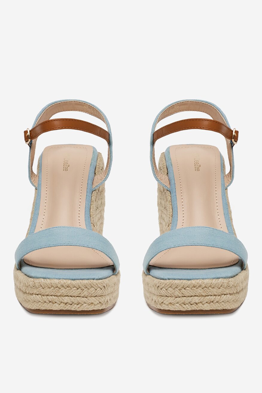 
                DeeZee - Espadryle na koturnie - 5904410845174