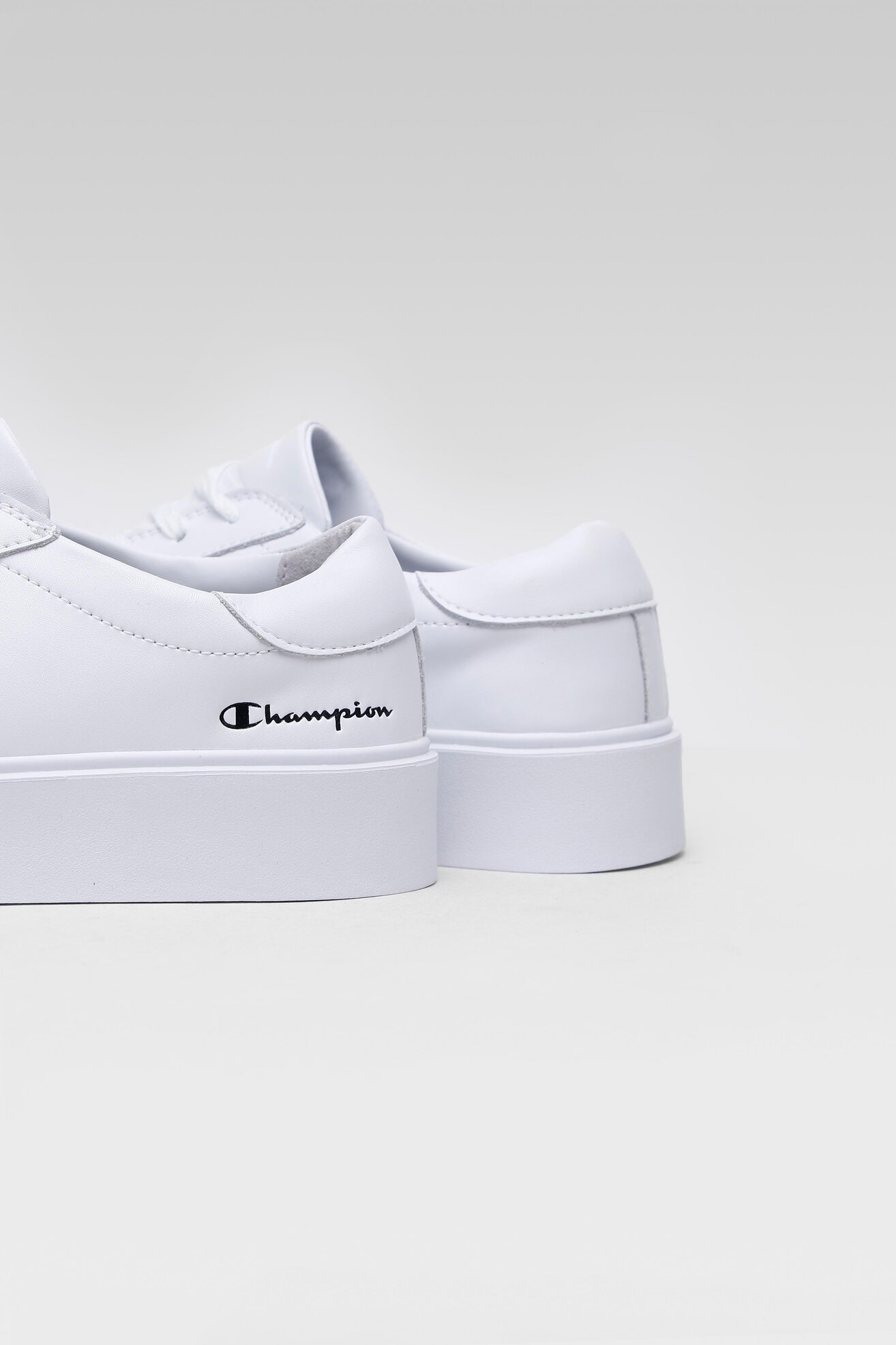 Спортни обувки Champion HAMPTON S21743-WW001 БЯЛ