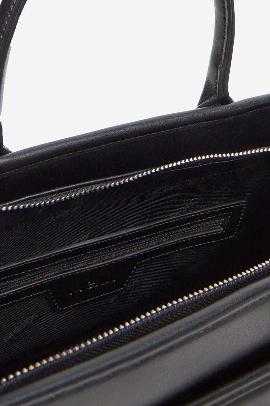 
                Kézitáska Mexx FEKETE - 5906751272107