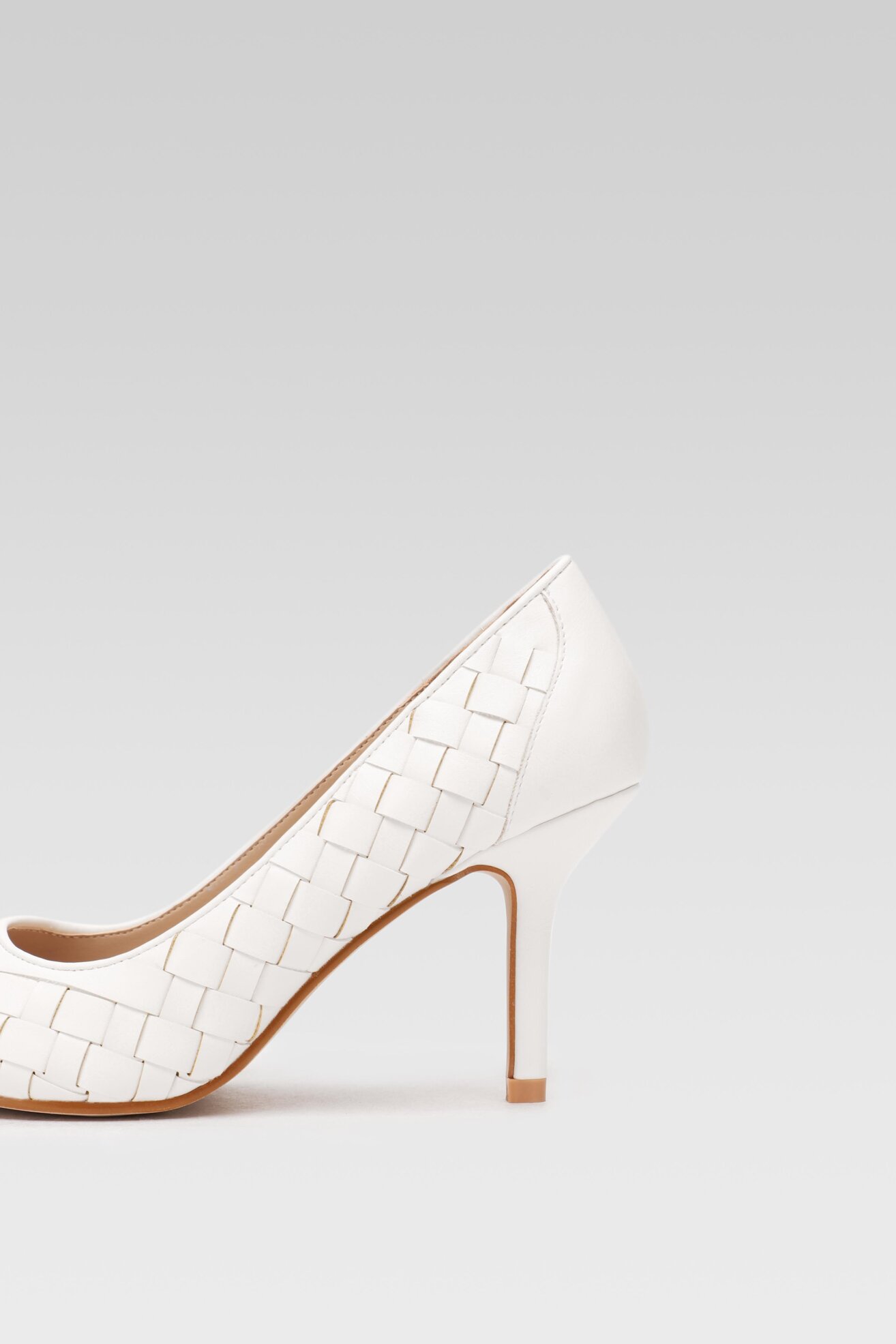 Czółenka DeeZee WFA1537-1 Biały