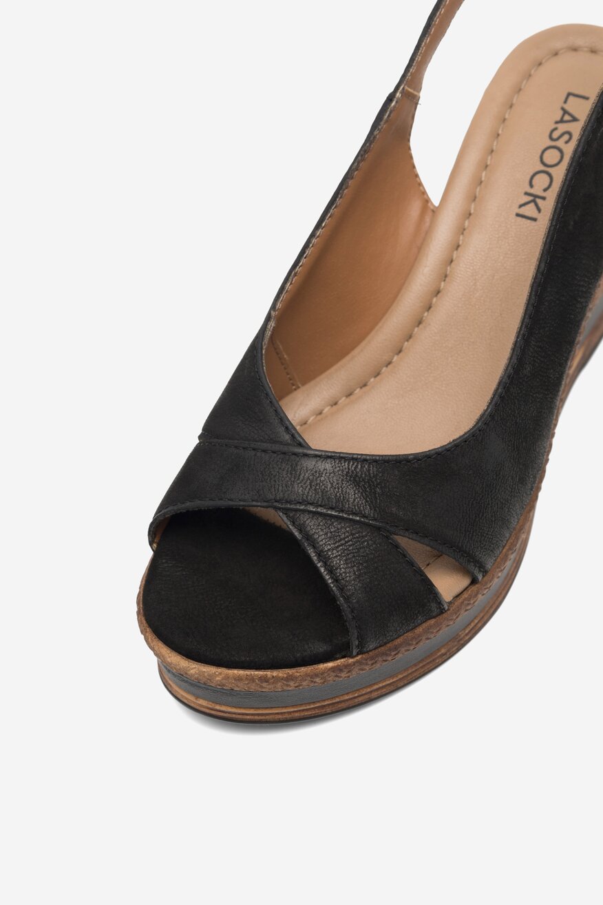 
                Сандалі Lasocki ЧОРНИЙ - 5904862809939