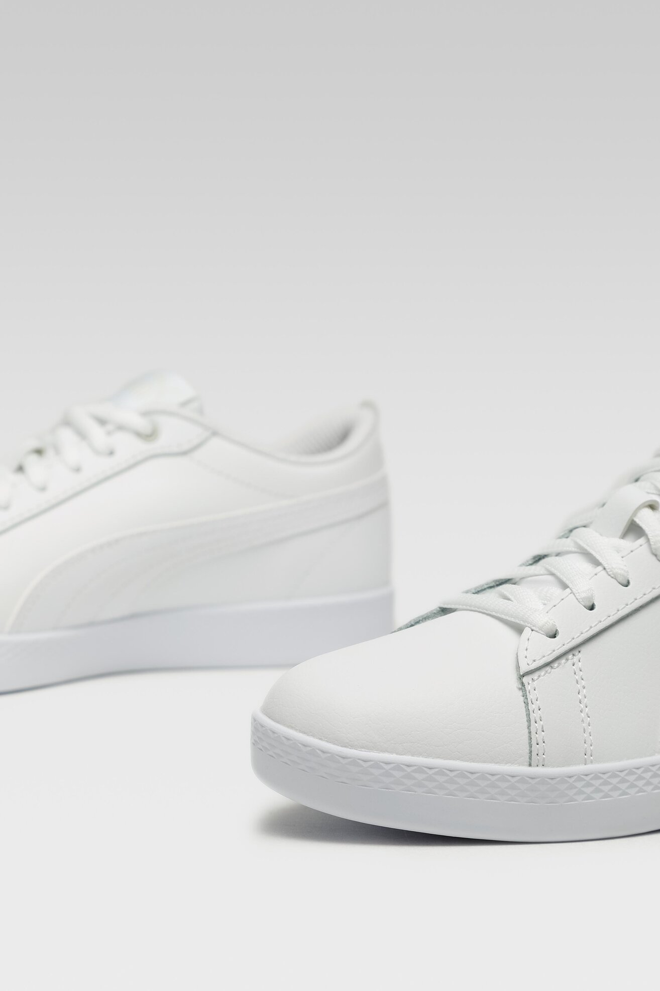 Obuwie sportowe Puma SMASH WNS V2 L 36520804 Biały