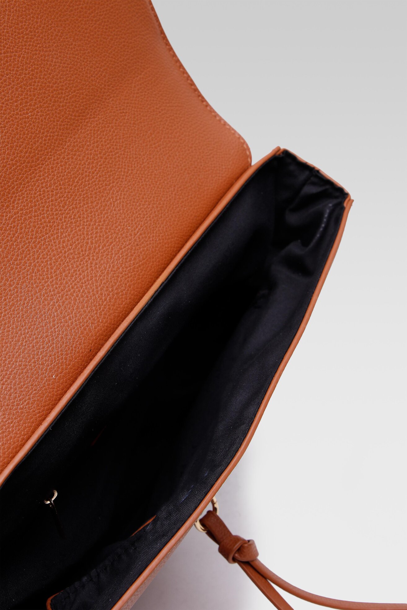 Дамска чанта Jenny Fairy RD8090 КАМЕЛ