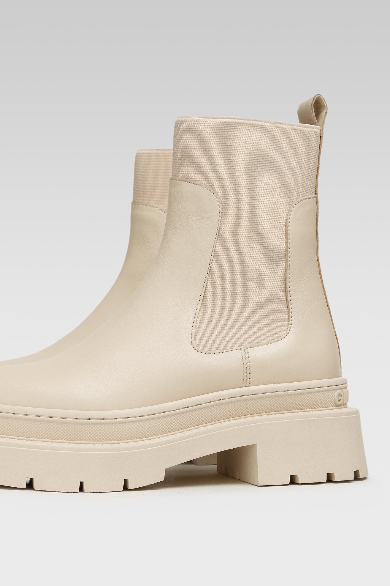 Botki Gino Rossi 222FW104 Beżowy