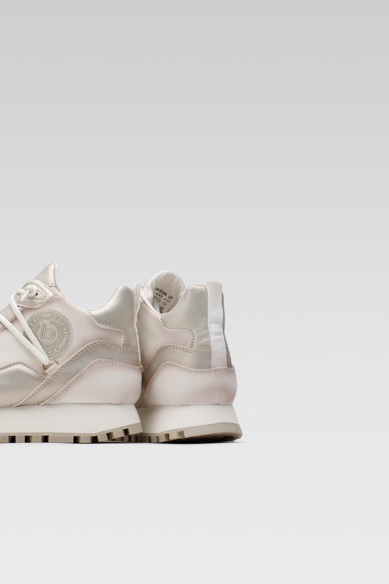 Sneakers Bugatti 432-A6L09-5550-5251 Beżowy