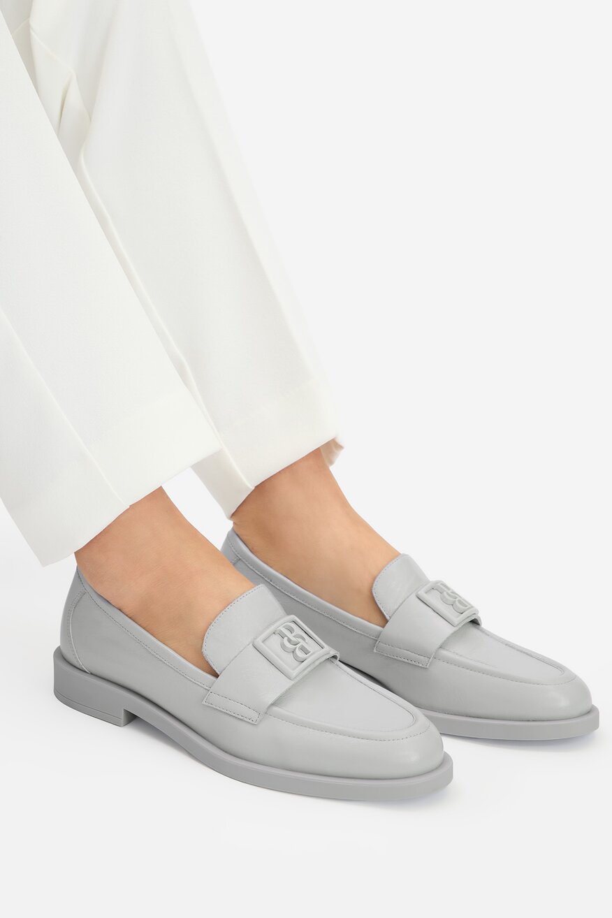 
                Badura - Loafersy skórzane - 5906751671672