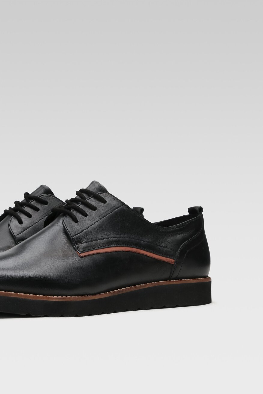 
                Напівчеревик Lasocki ЧОРНИЙ - 5904862504377