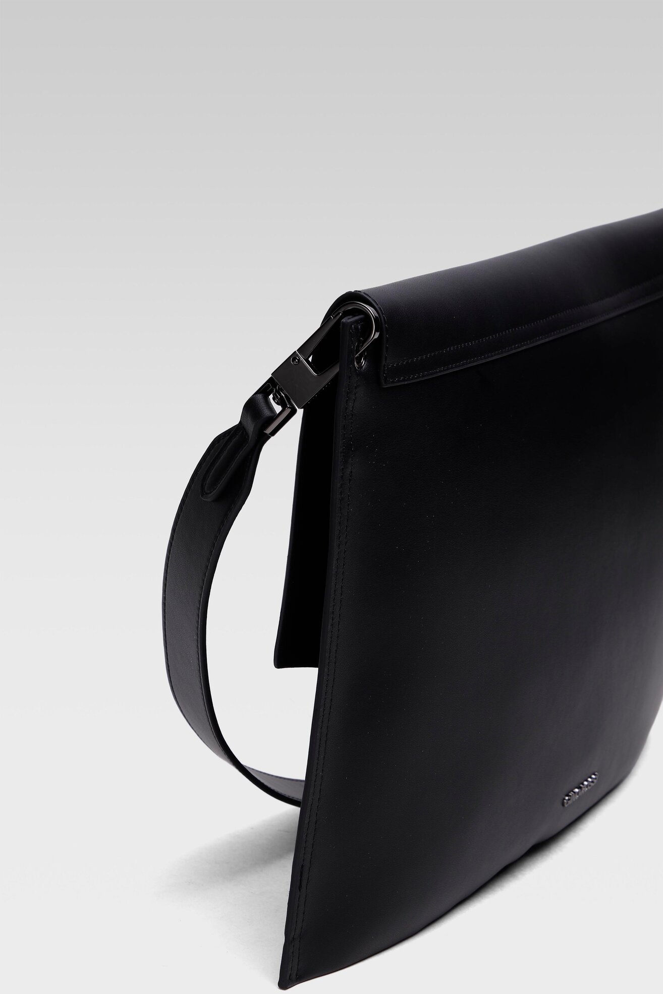 Torebka Gino Rossi CS6336 Czarny