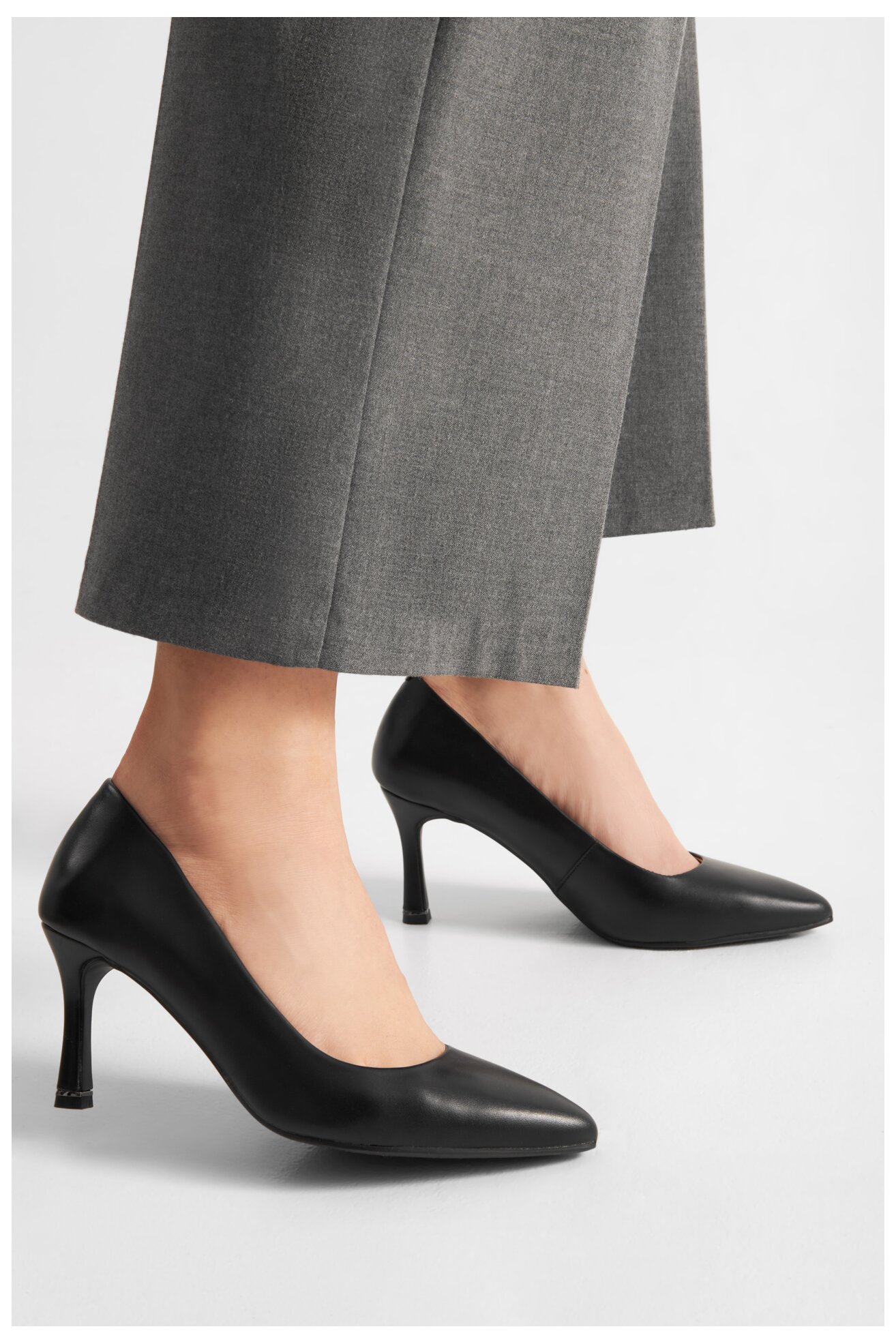 Pantofi cu toc Lasocki WYL3794-1Z NEGRU