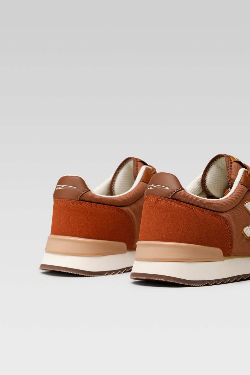 
                Sprandi - Obuwie sportowe brązowe sznurowane - 5903698939278