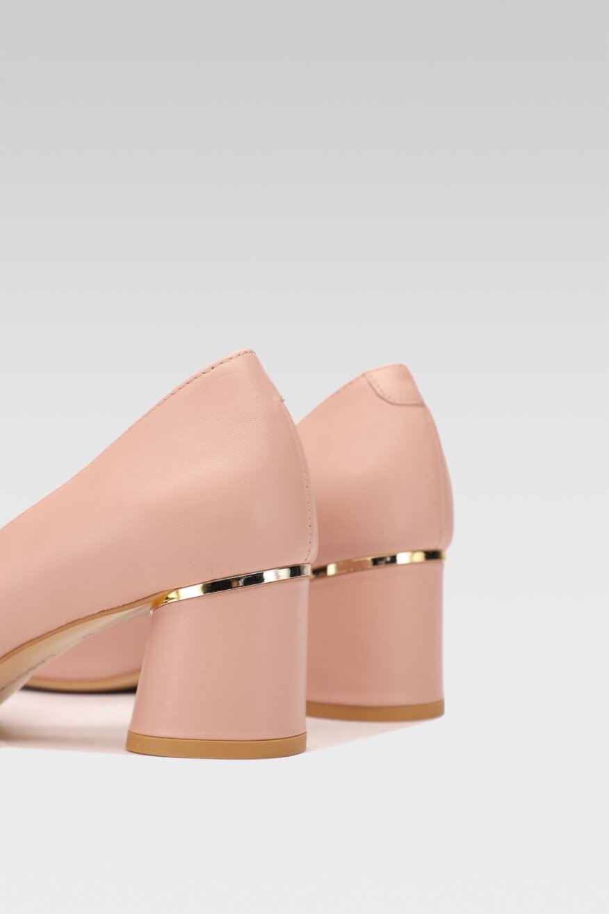 
                Lasocki - Skórzane czółenka na obcasie - 5903698423937