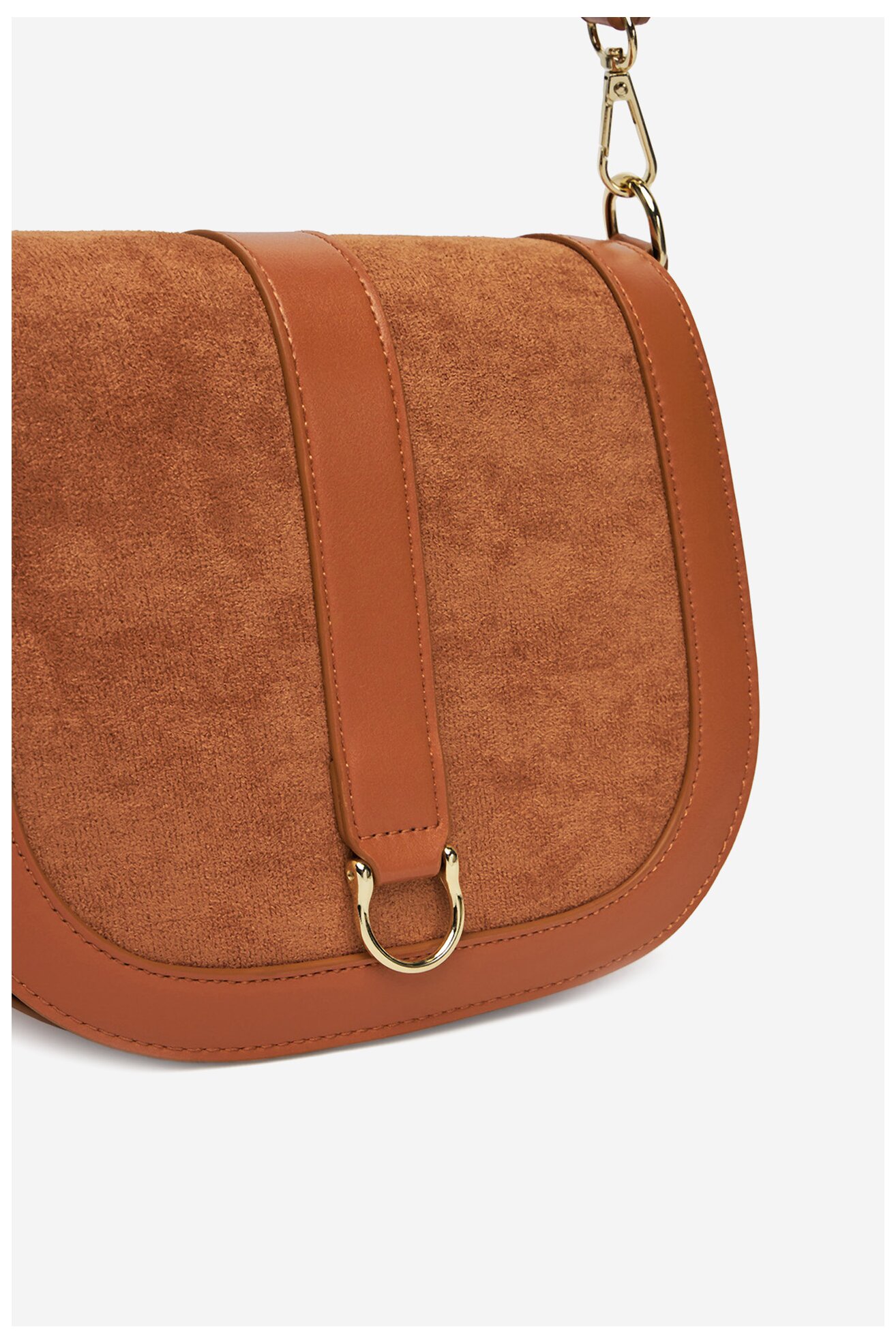 Дамска чанта DeeZee DZE-S-020-07 КАМЕЛ