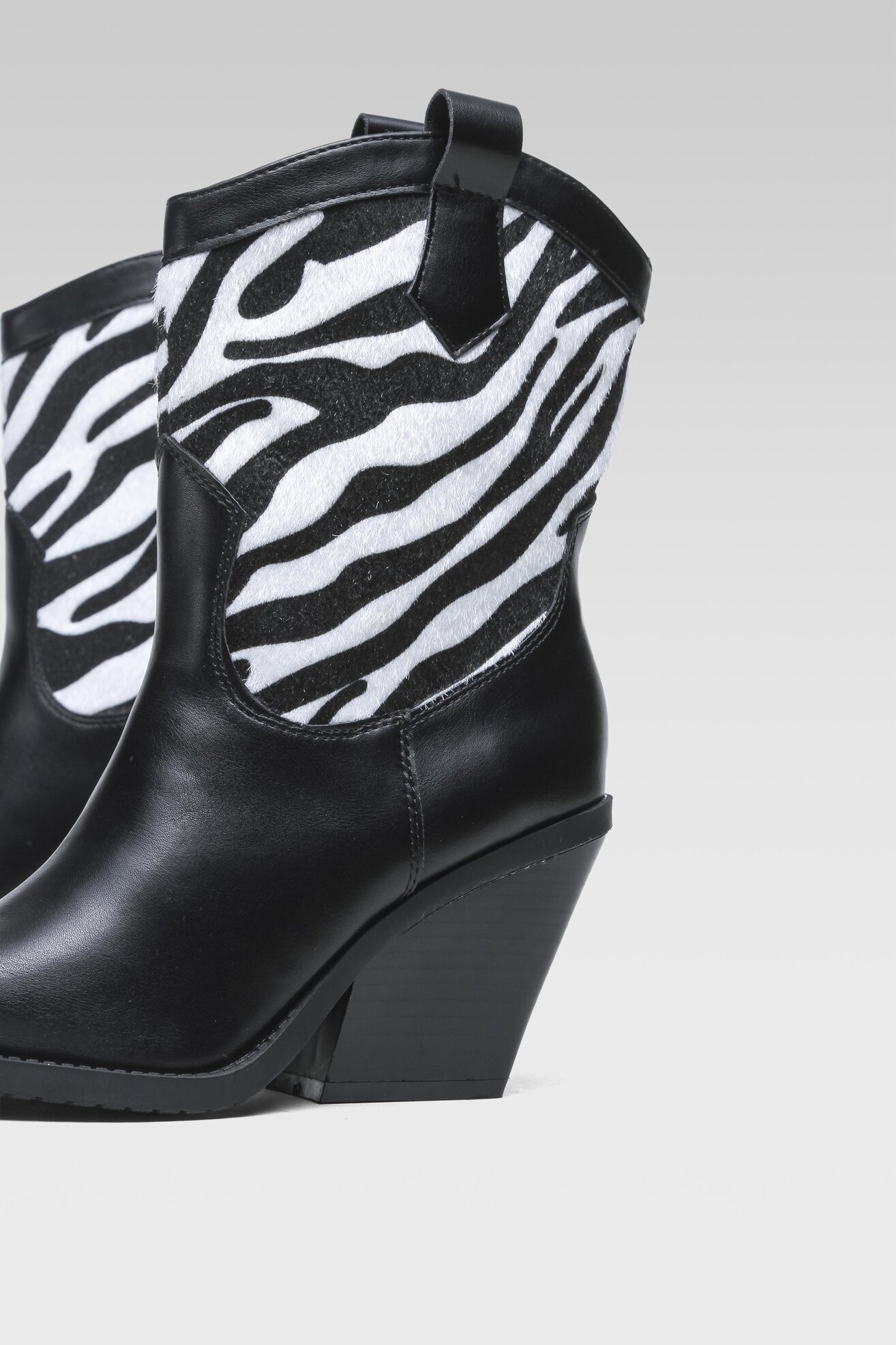 Bokacsizma Jenny Fairy LS5841-05 FEKETE